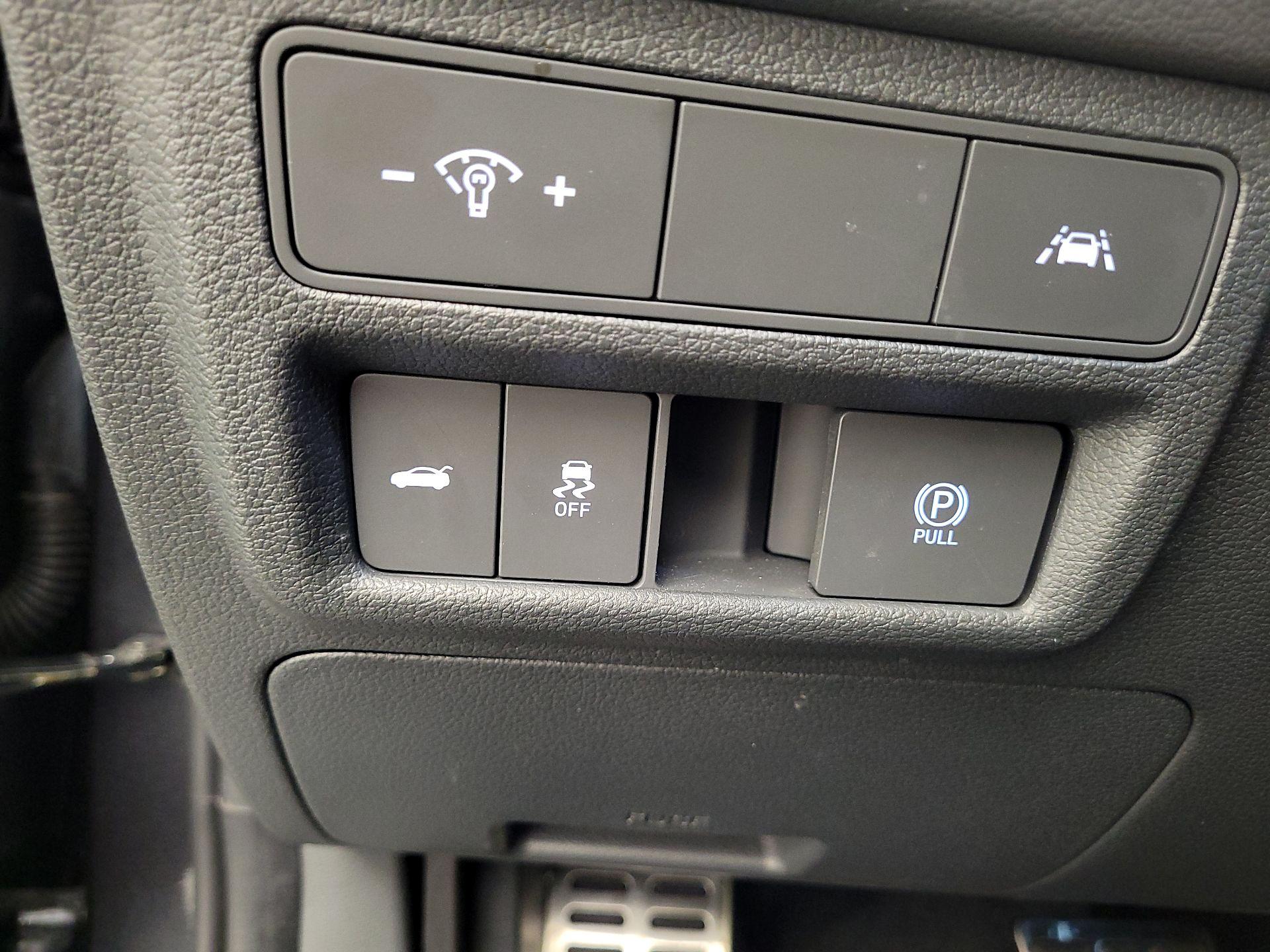 Thumbnail: 2023 Hyundai Sonata - 13