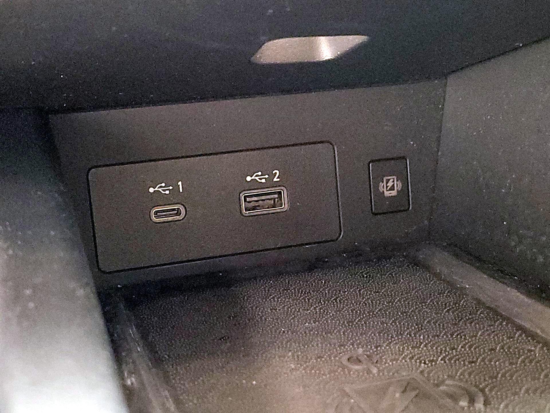 Thumbnail: 2023 INFINITI QX60 - 18