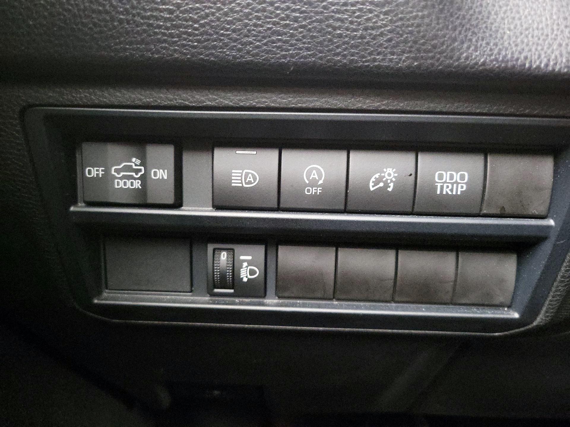 Thumbnail: 2022 Toyota Tundra - 13