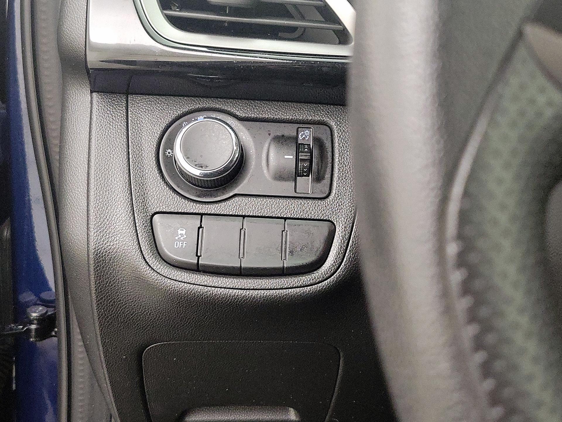 Thumbnail: 2022 Chevrolet Spark - 13