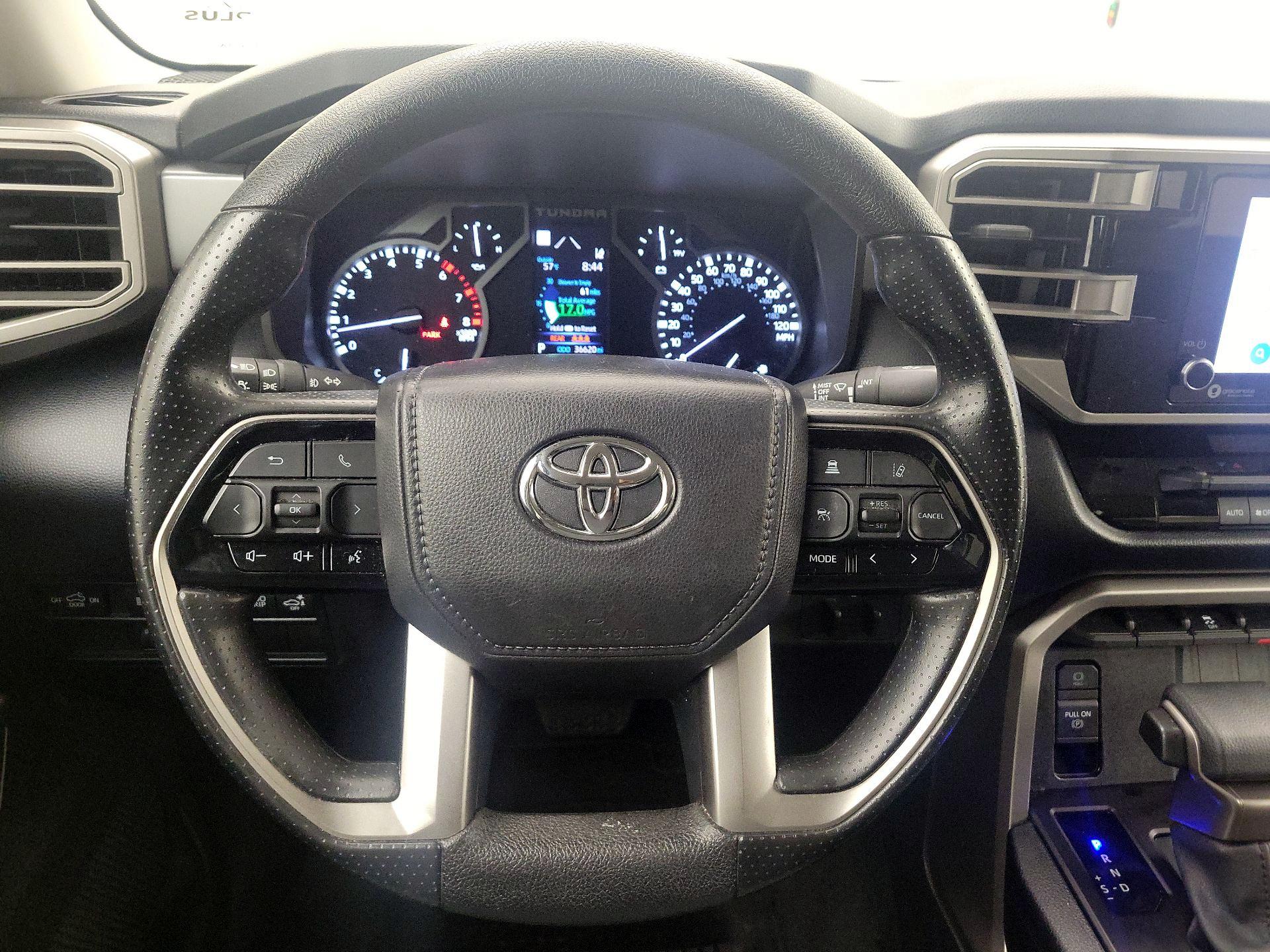 Thumbnail: 2024 Toyota Tundra - 10