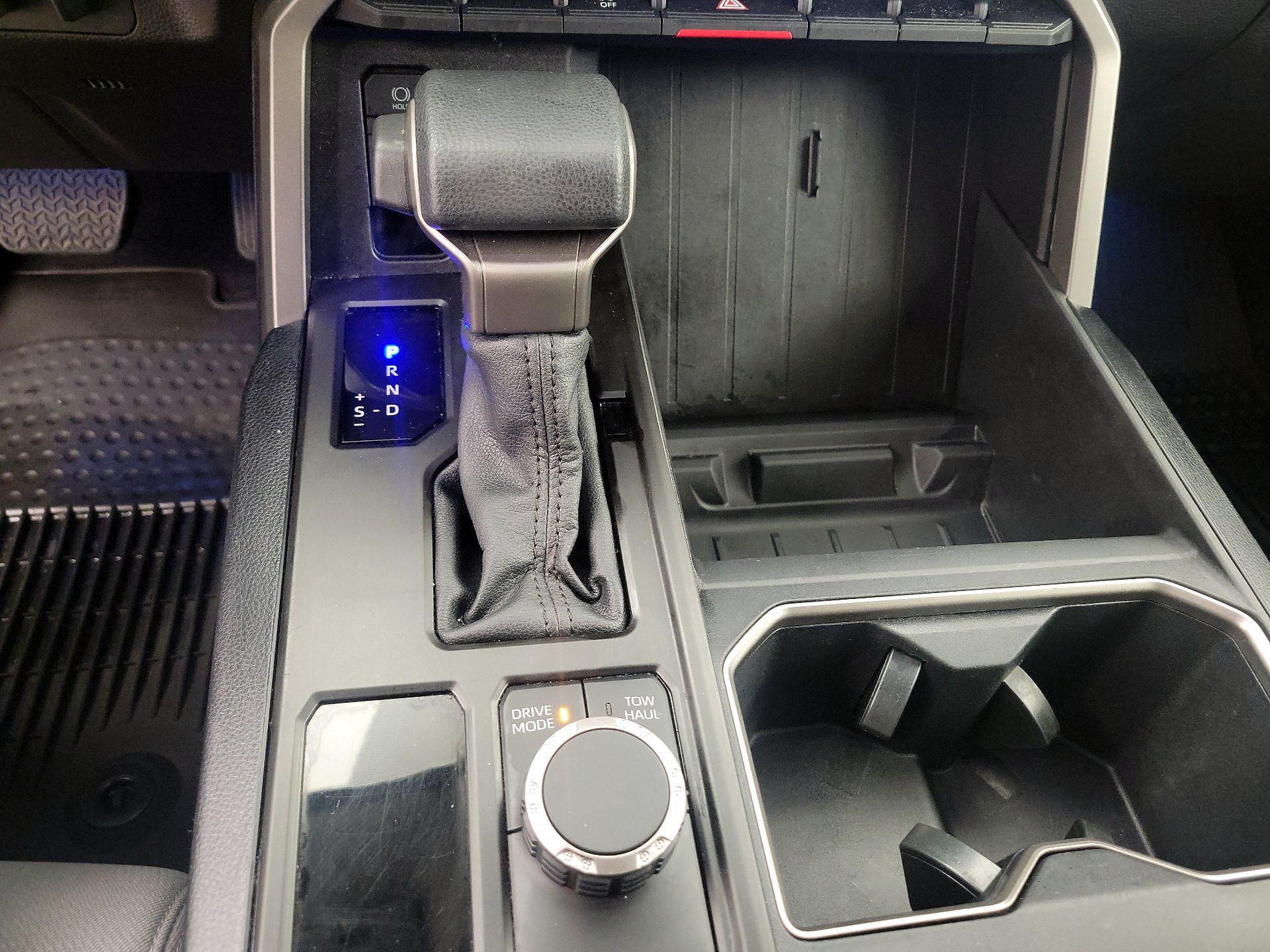 Thumbnail: 2024 Toyota Tundra - 17