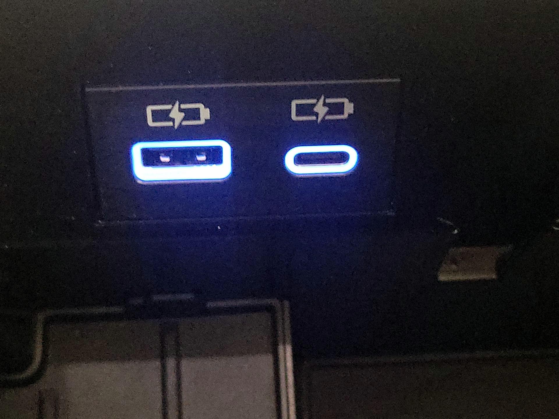 Thumbnail: 2024 Toyota Tundra - 18