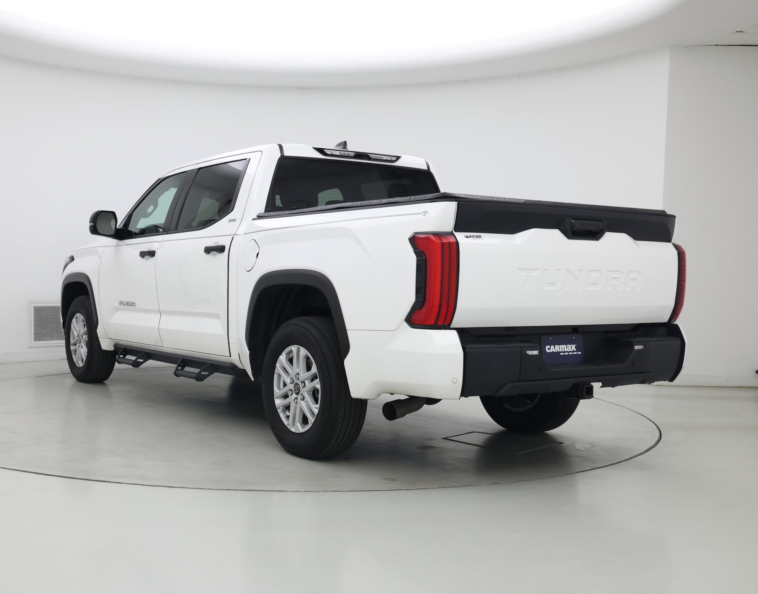 Thumbnail: 2024 Toyota Tundra - 2