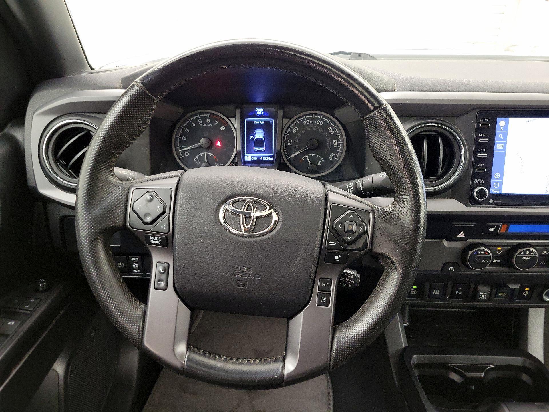 Thumbnail: 2022 Toyota Tacoma - 10