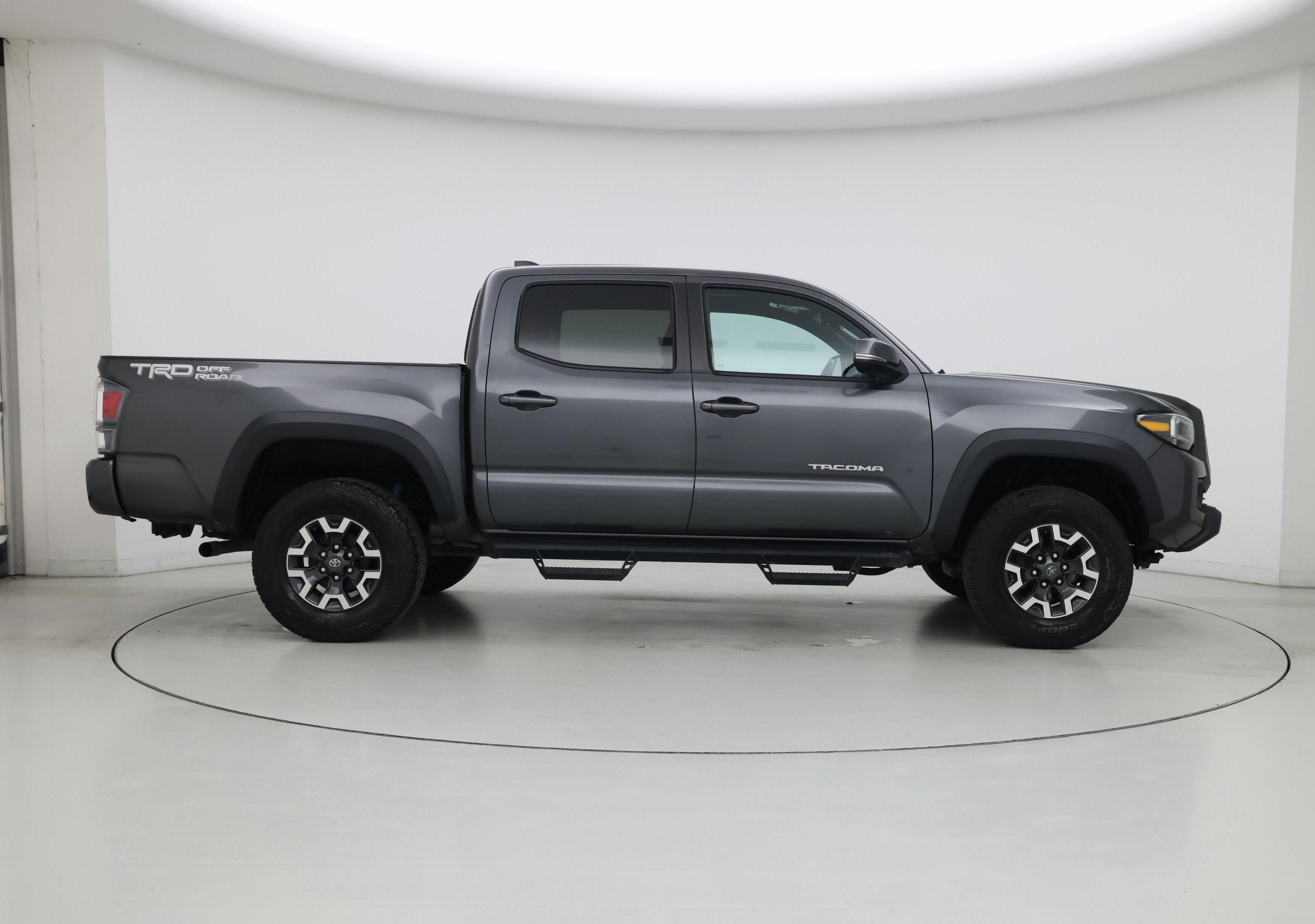 Thumbnail: 2022 Toyota Tacoma - 7