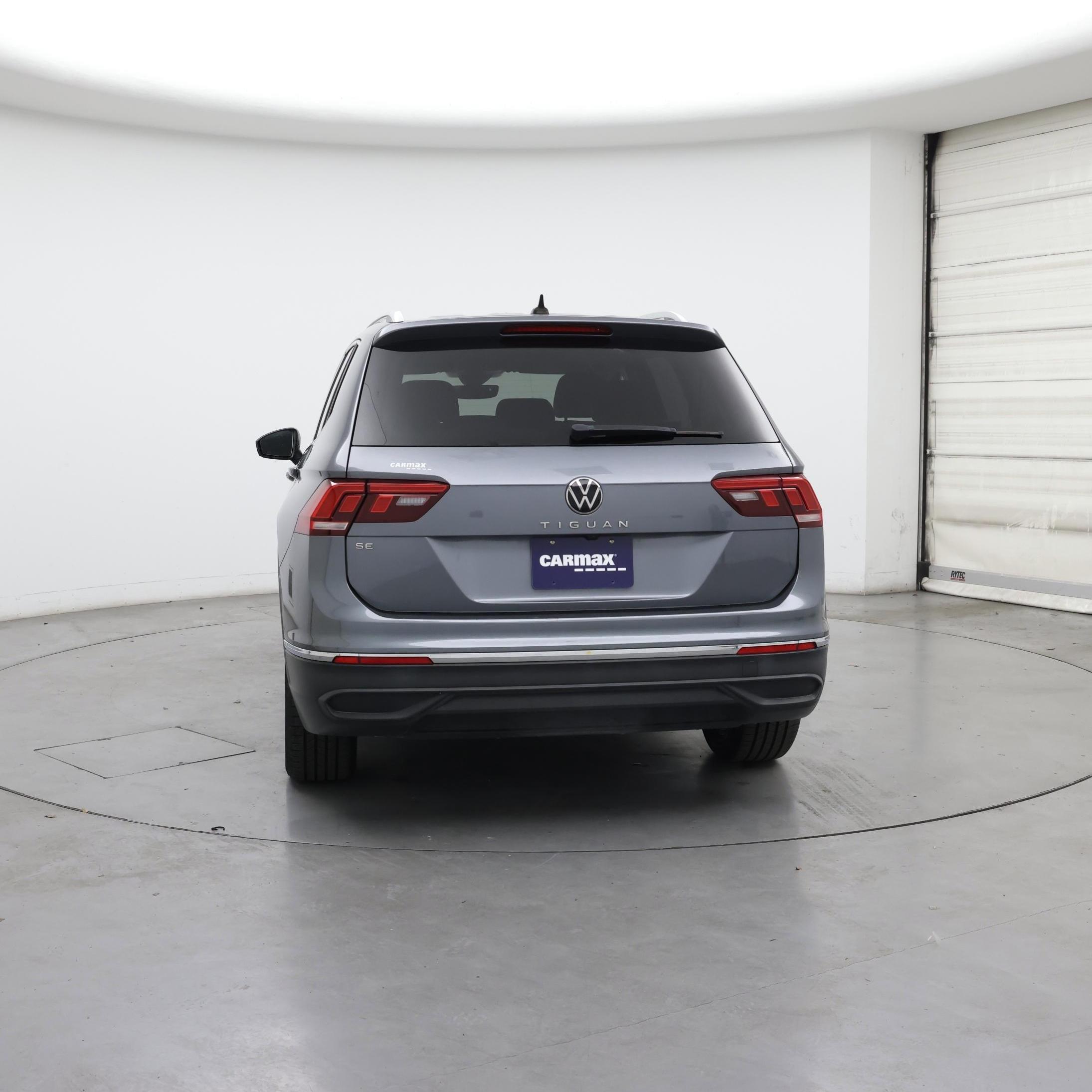 Thumbnail: 2022 Volkswagen Tiguan - 6