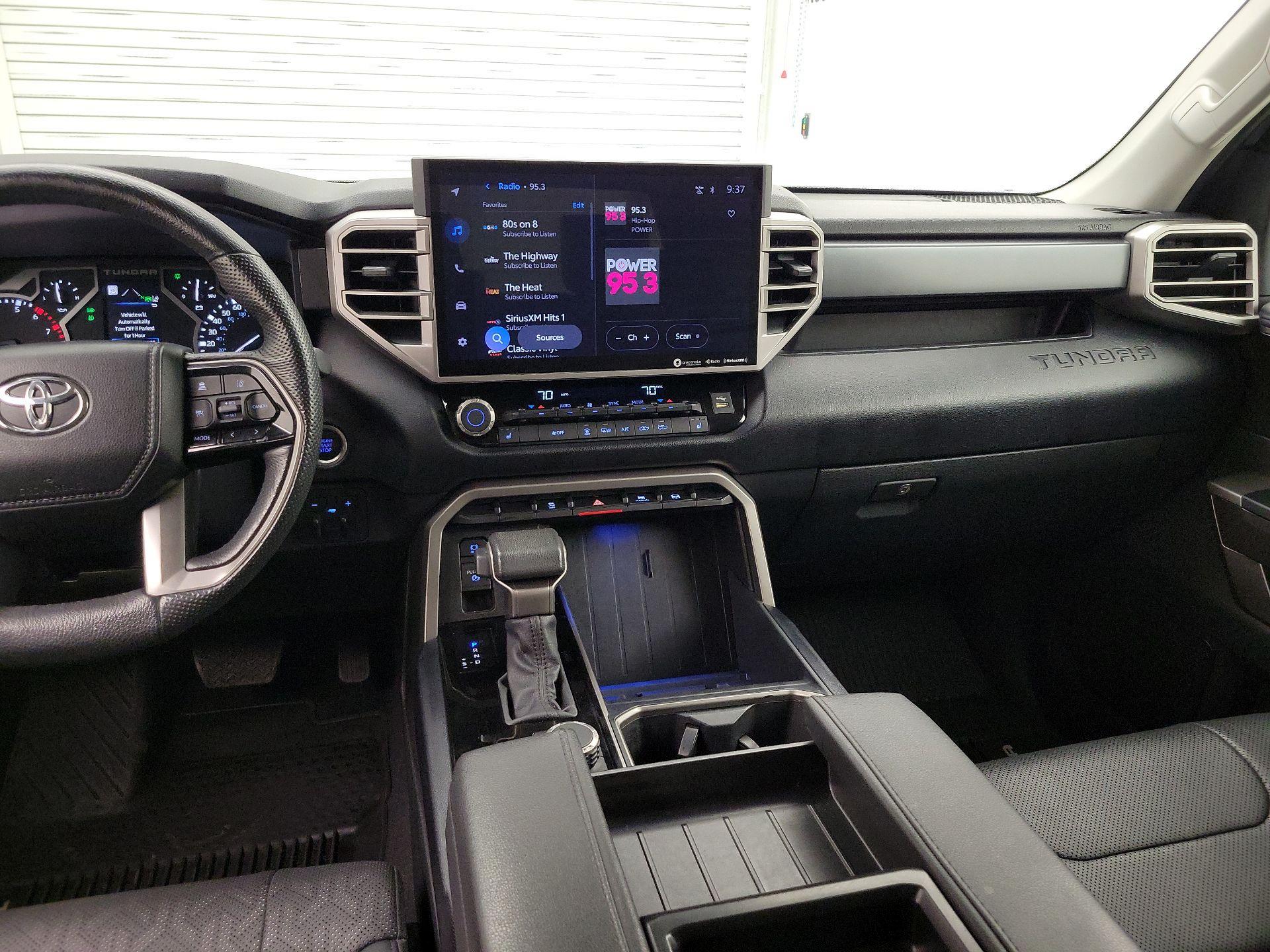 Thumbnail: 2024 Toyota Tundra - 9