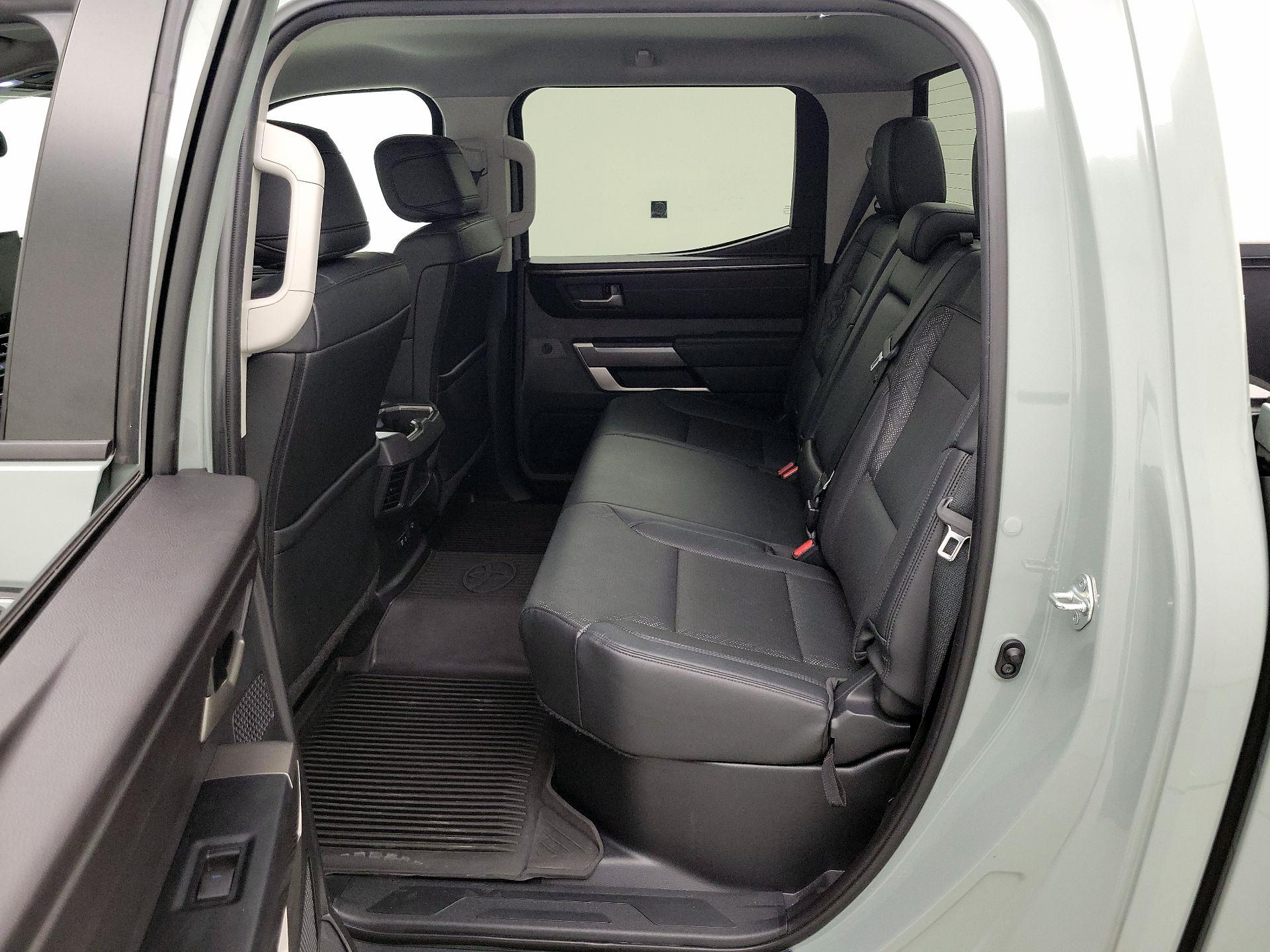 Thumbnail: 2024 Toyota Tundra - 19