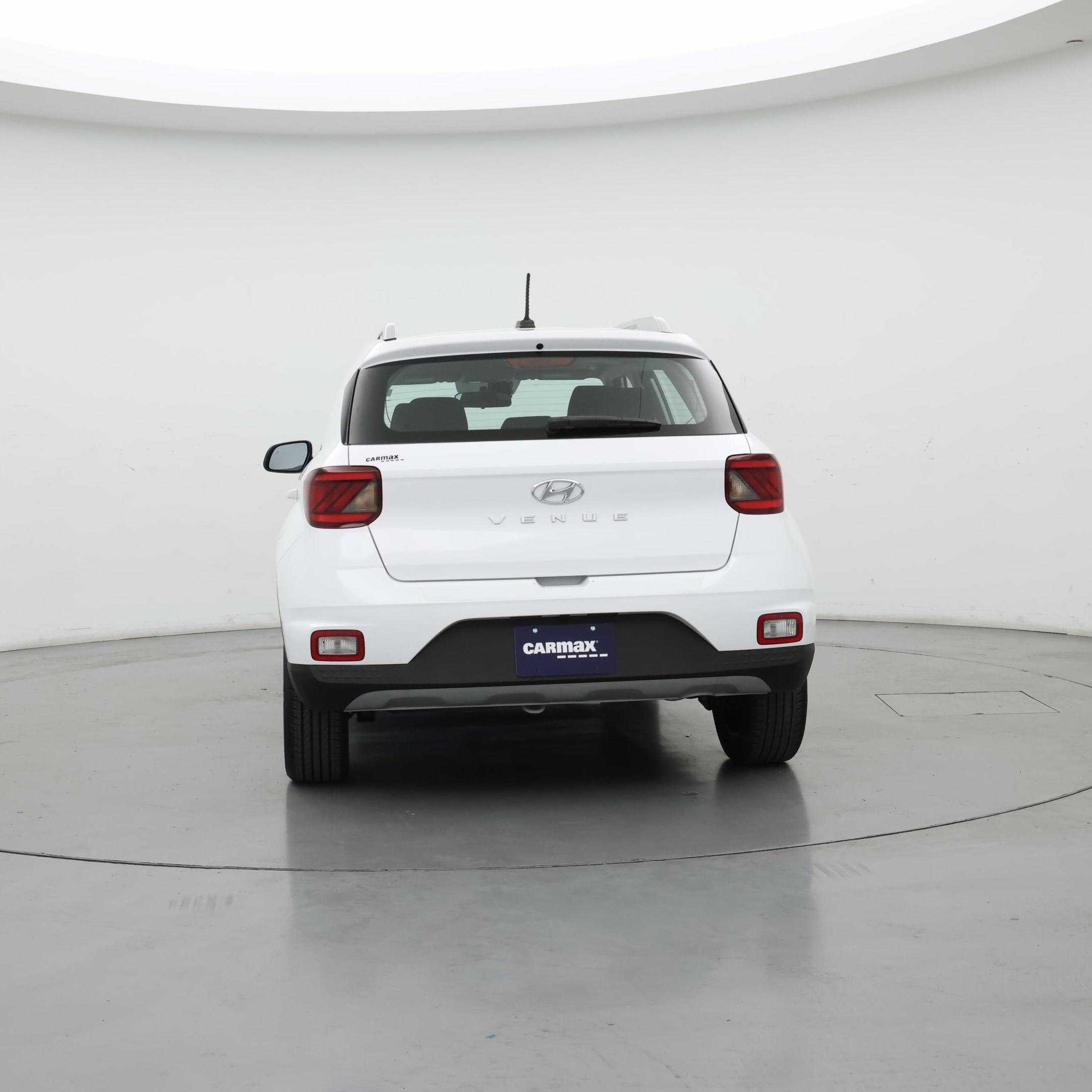 Thumbnail: 2023 Hyundai Venue - 6