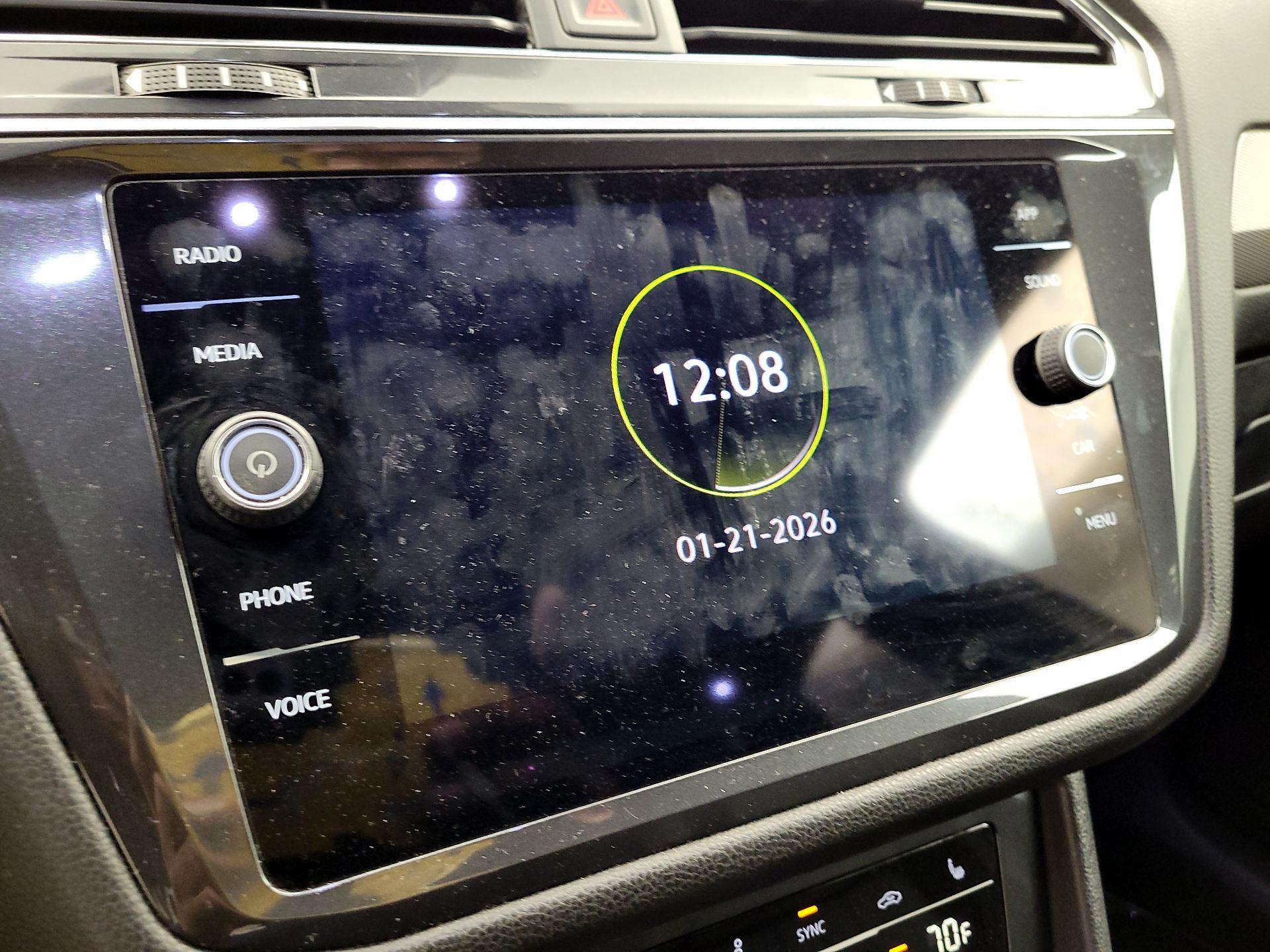 Thumbnail: 2022 Volkswagen Tiguan - 13