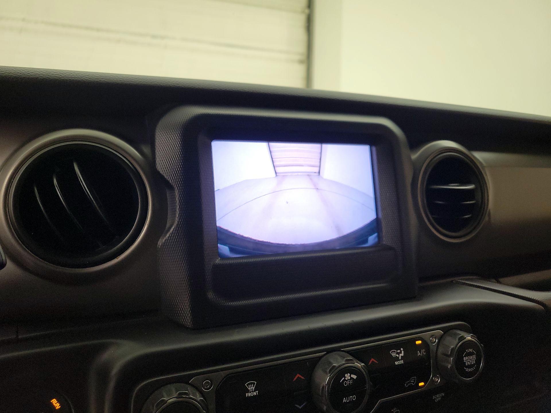 Thumbnail: 2023 Jeep Wrangler - 14