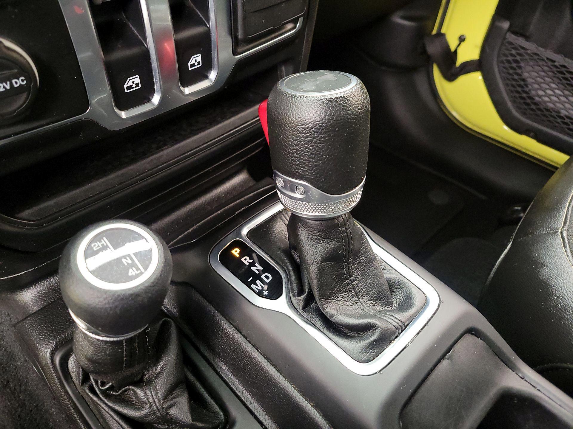 Thumbnail: 2023 Jeep Wrangler - 17