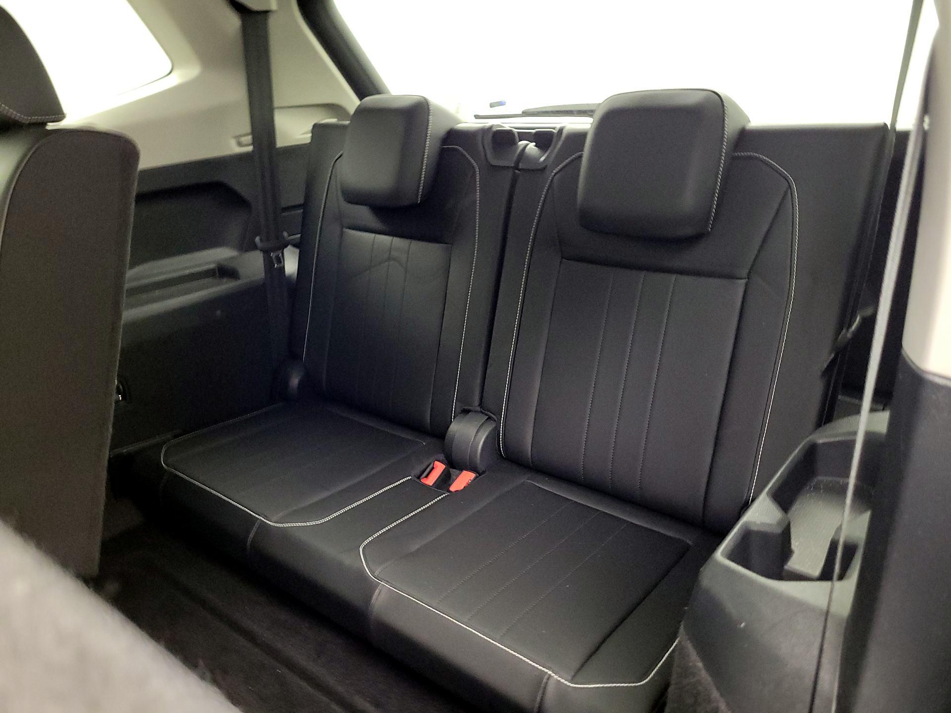 Thumbnail: 2023 Volkswagen Tiguan - 20