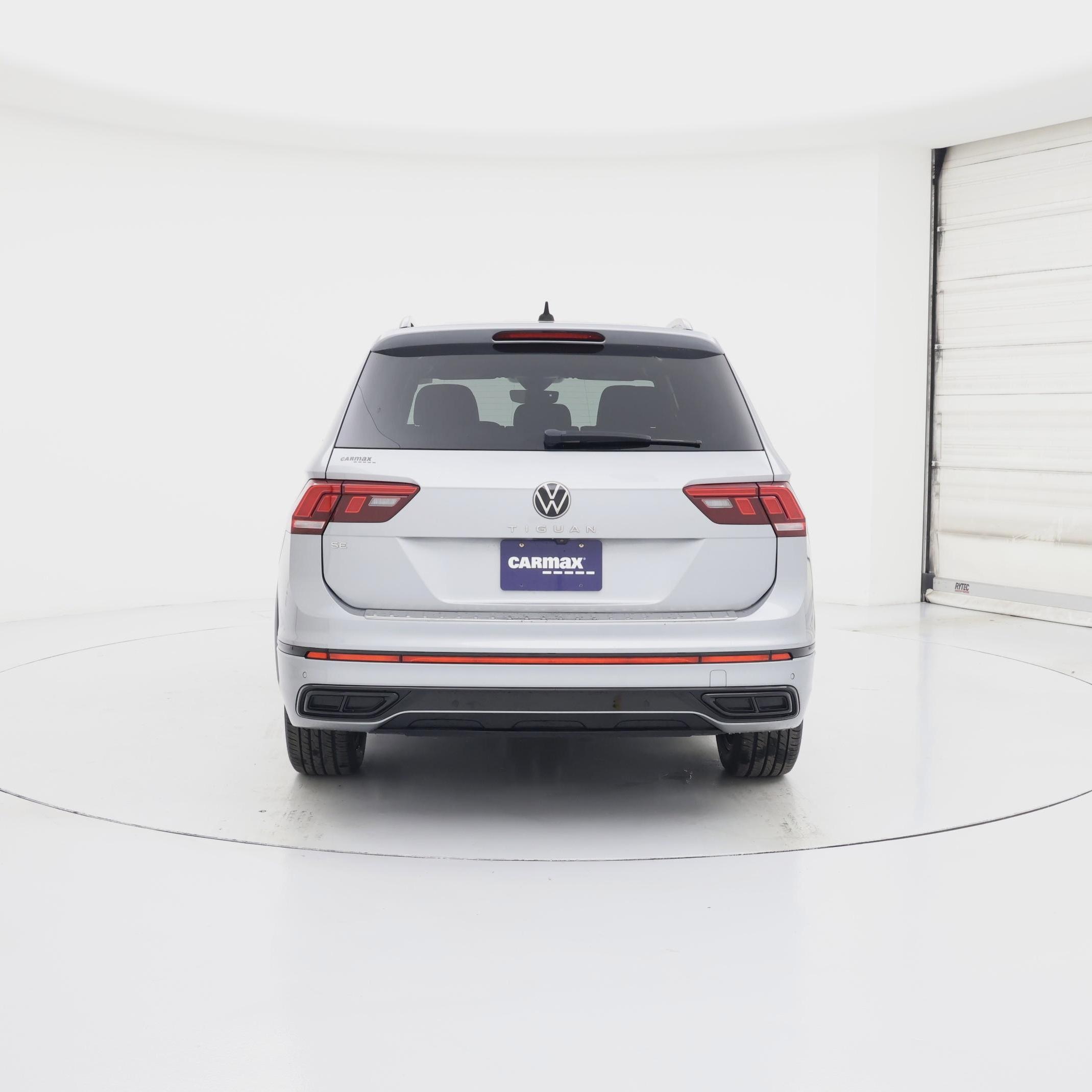 Thumbnail: 2022 Volkswagen Tiguan - 6