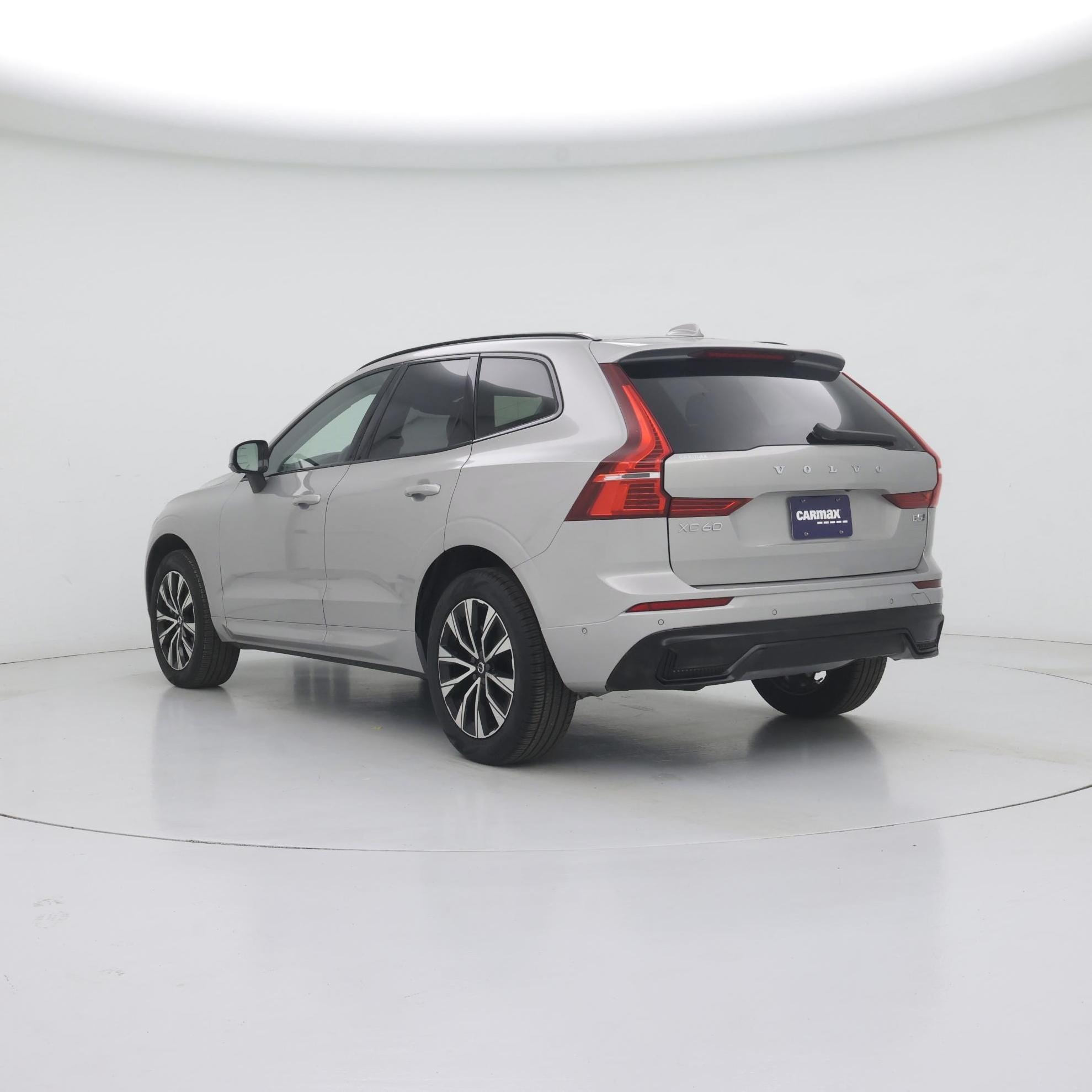 Thumbnail: 2023 Volvo XC60 - 2