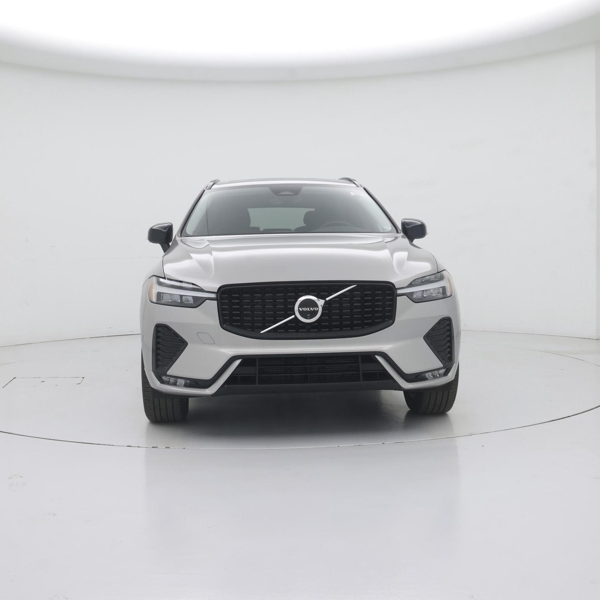 Thumbnail: 2023 Volvo XC60 - 5