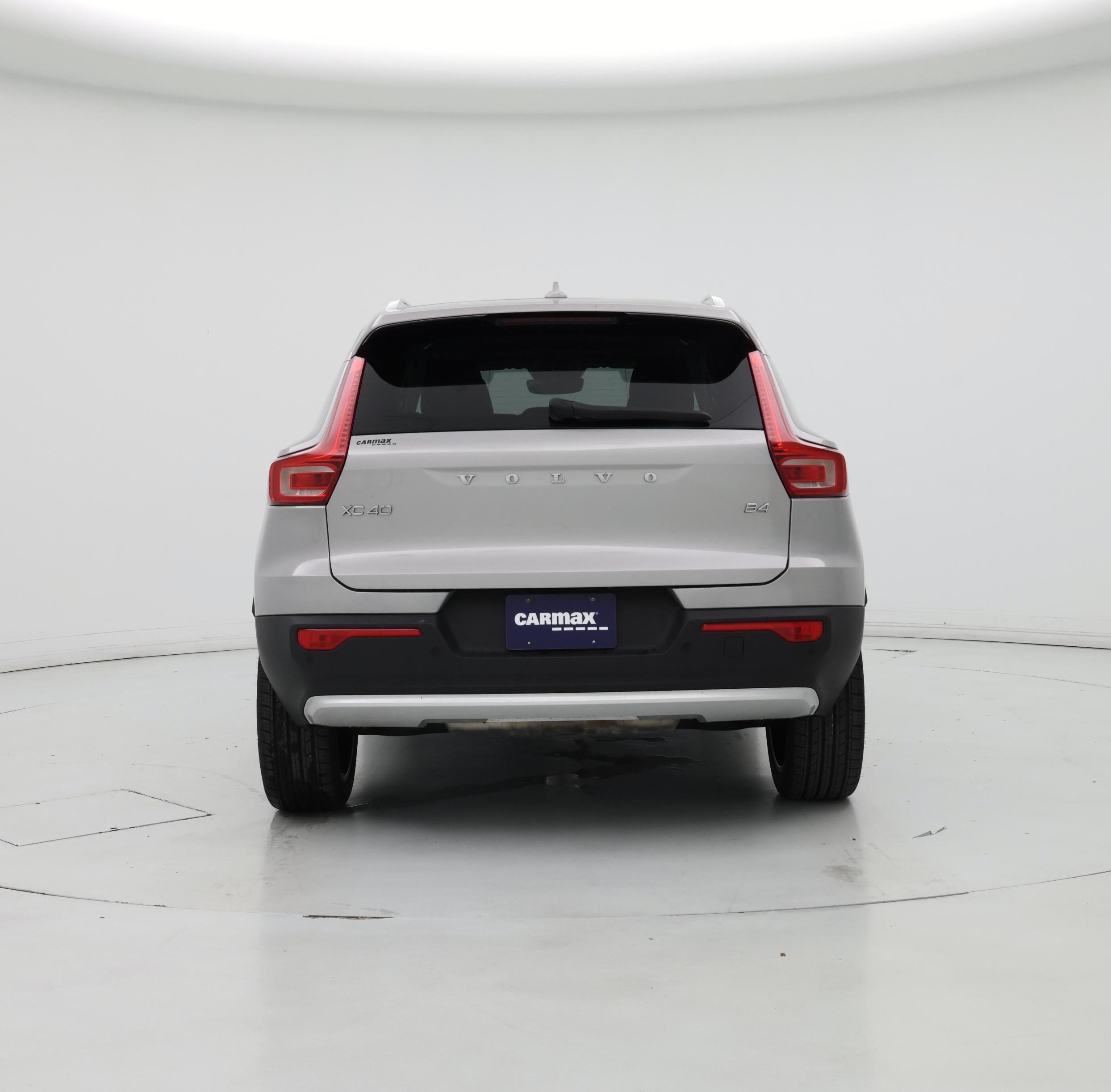 Thumbnail: 2023 Volvo XC40 - 6