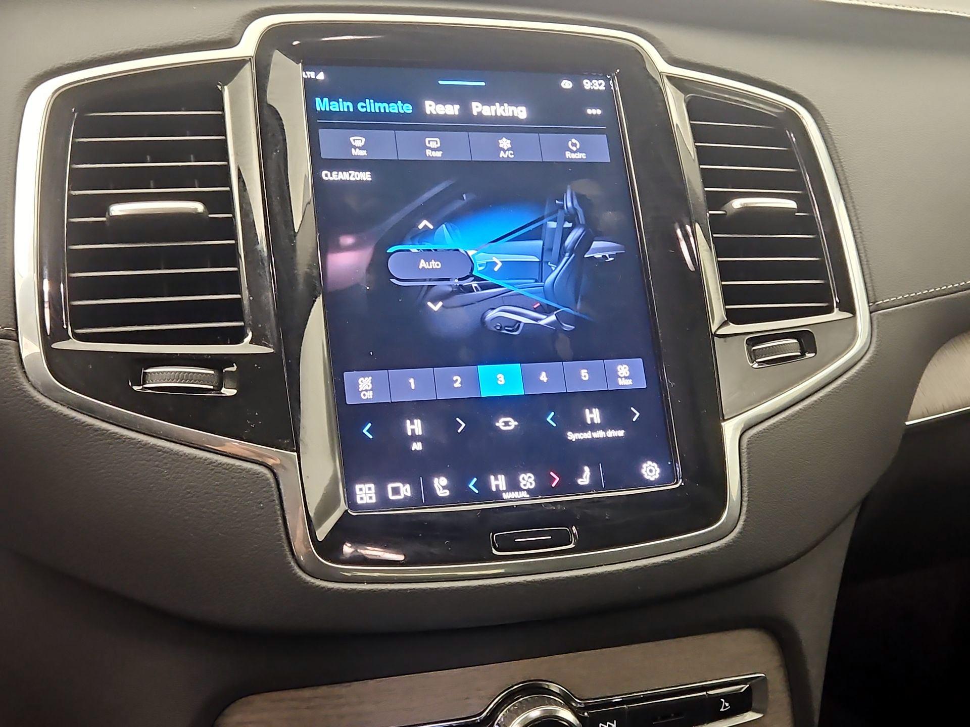 Thumbnail: 2023 Volvo XC90 - 16