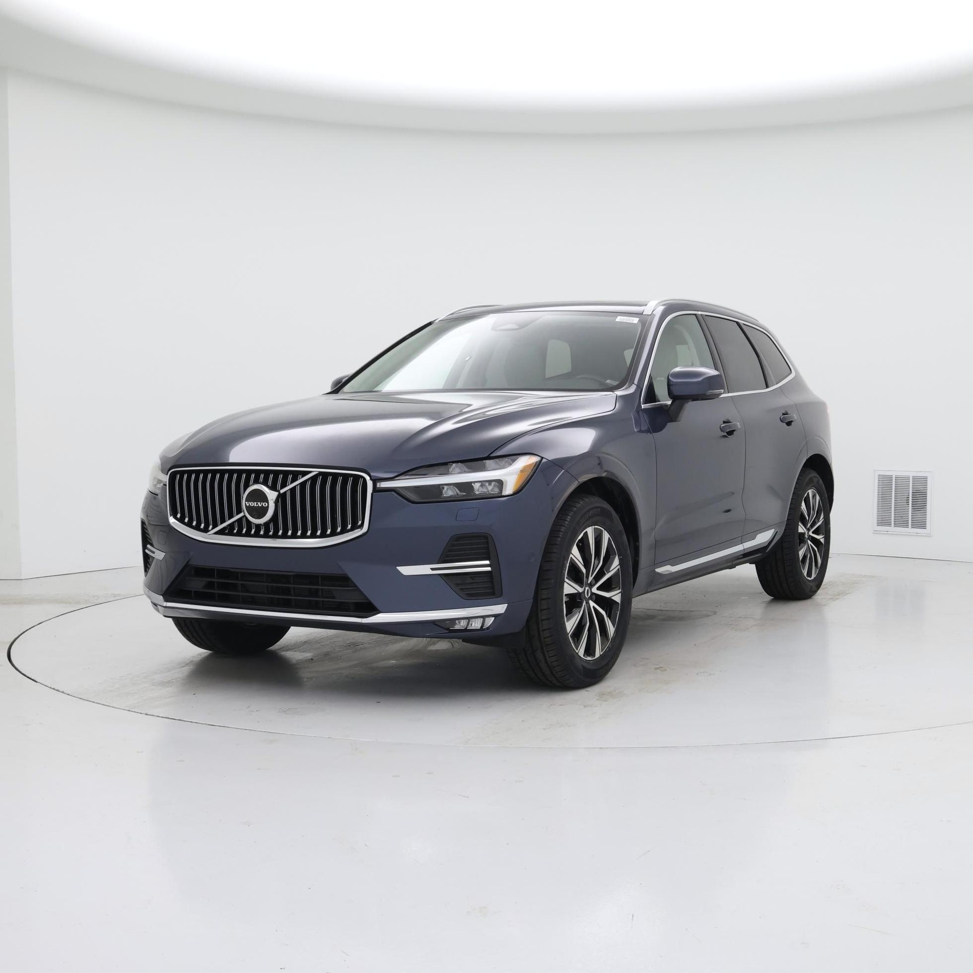Thumbnail: 2023 Volvo XC60 - 4
