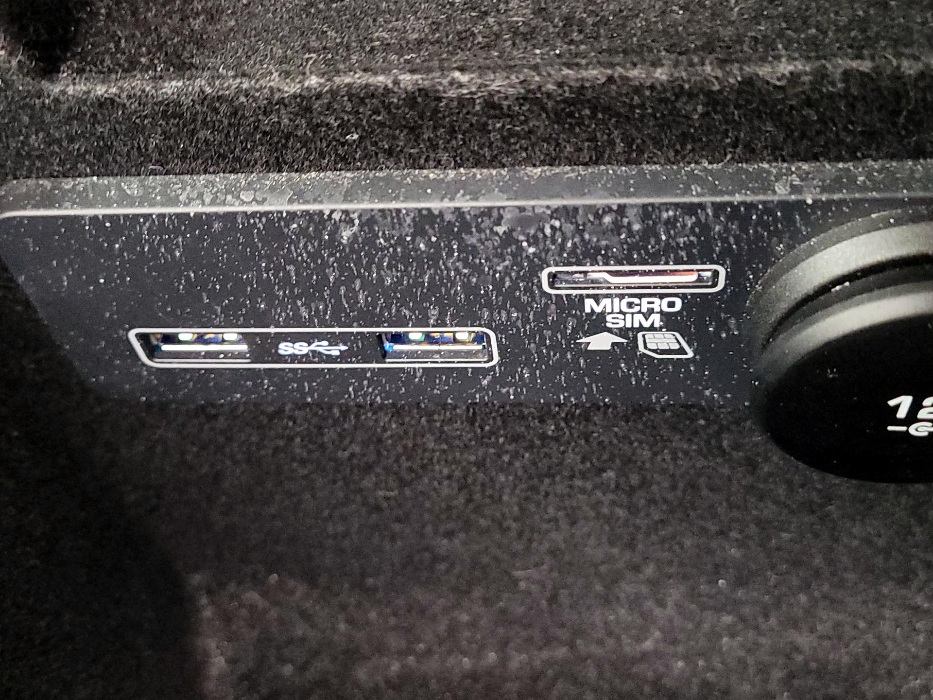 Thumbnail: 2020 Jaguar XE - 18