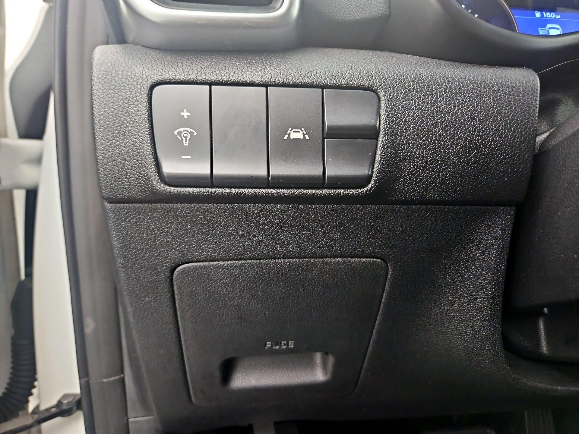 Thumbnail: 2021 Kia Sportage - 13