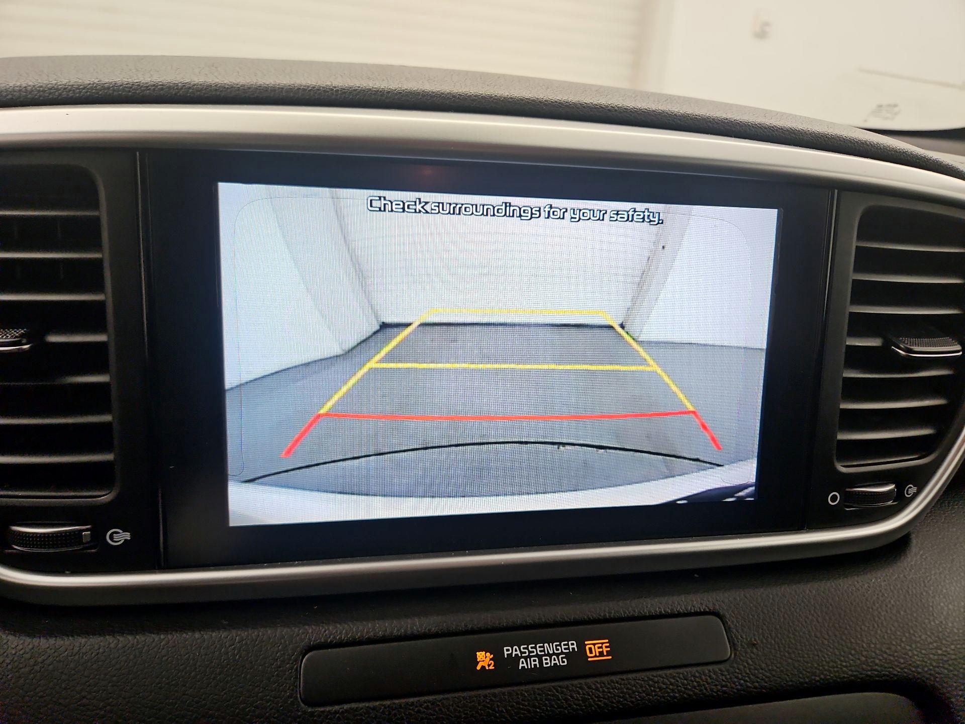 Thumbnail: 2021 Kia Sportage - 14