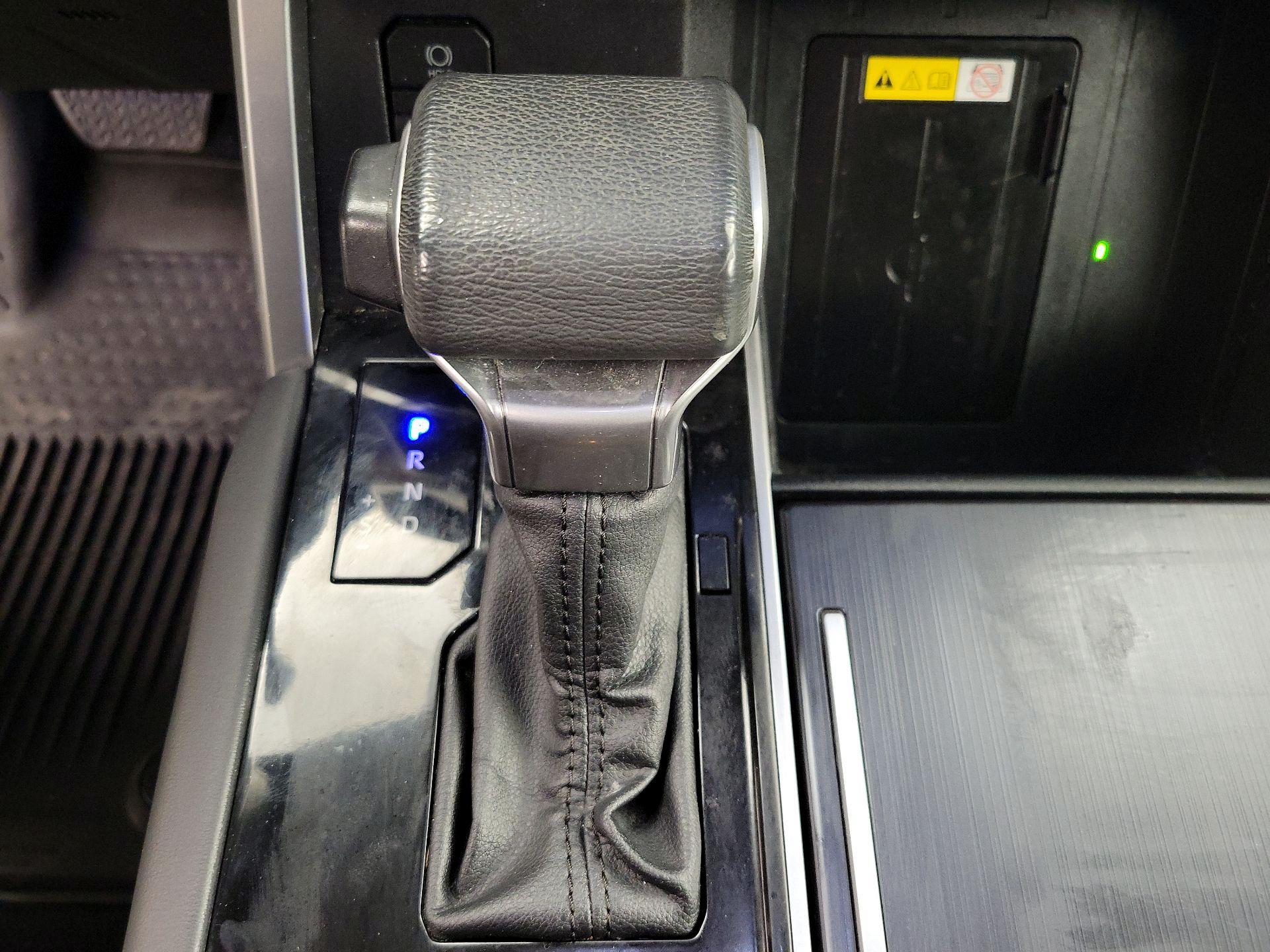 Thumbnail: 2023 Toyota Tundra - 17