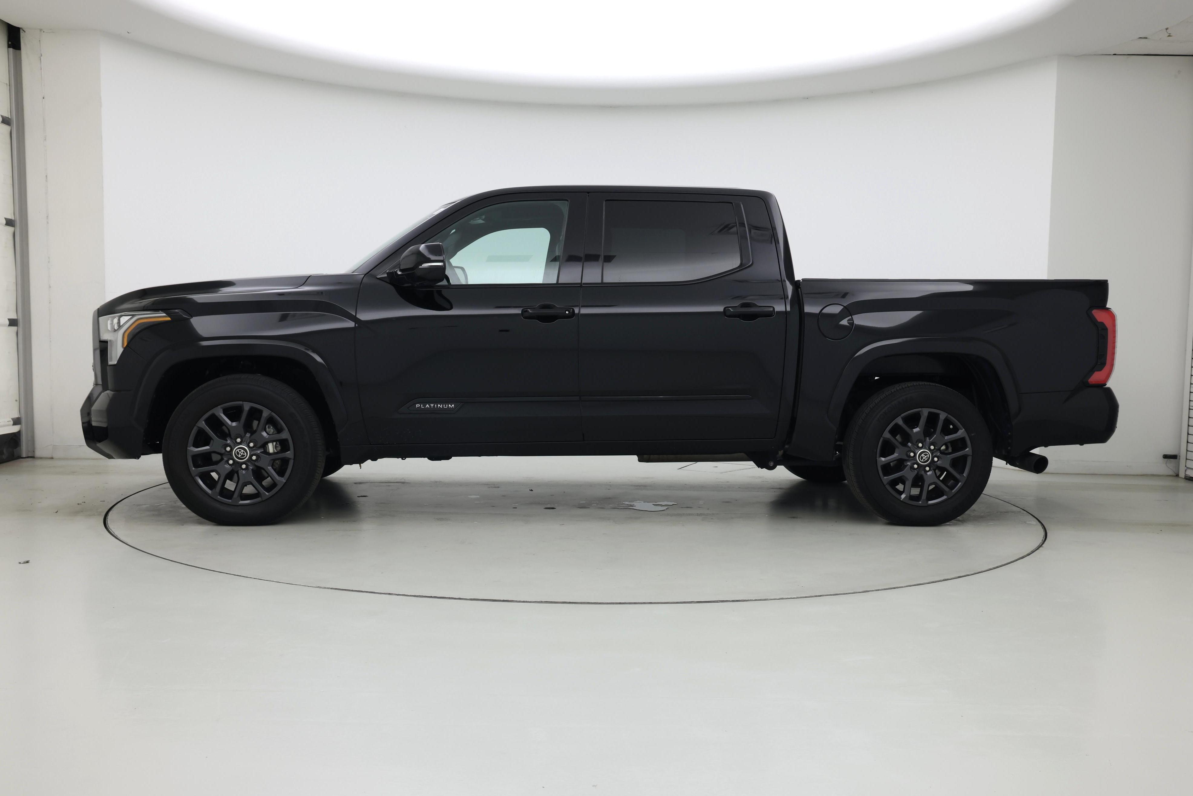 Thumbnail: 2023 Toyota Tundra - 3