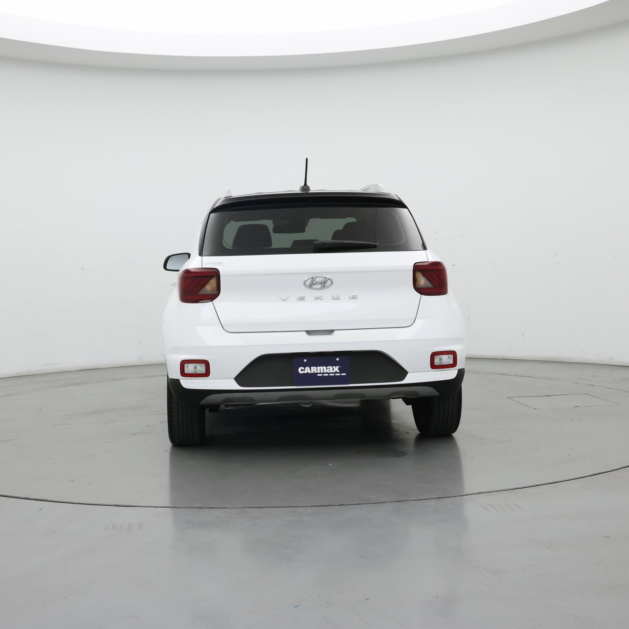Thumbnail: 2023 Hyundai Venue - 6