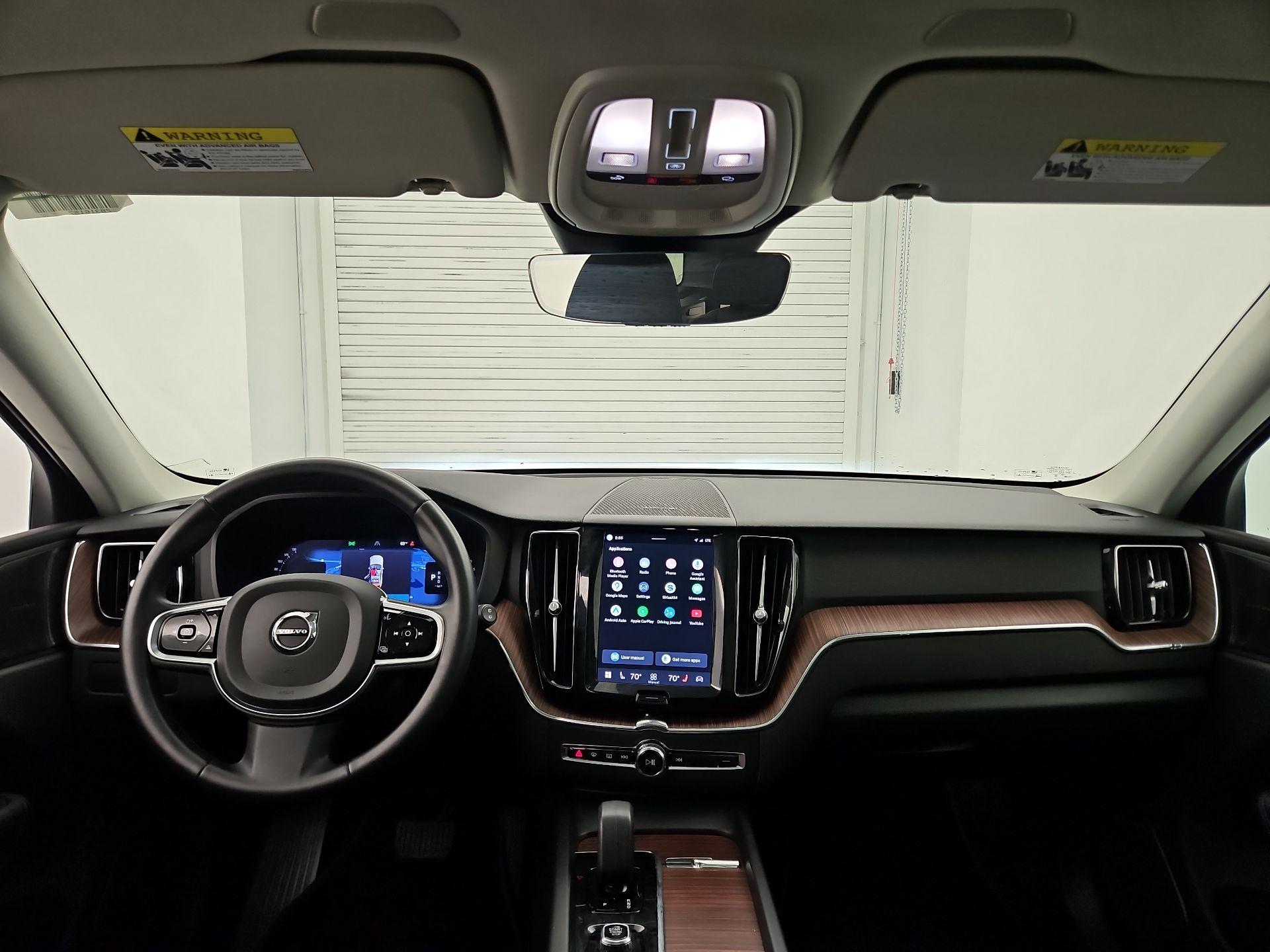 Thumbnail: 2023 Volvo XC60 - 9