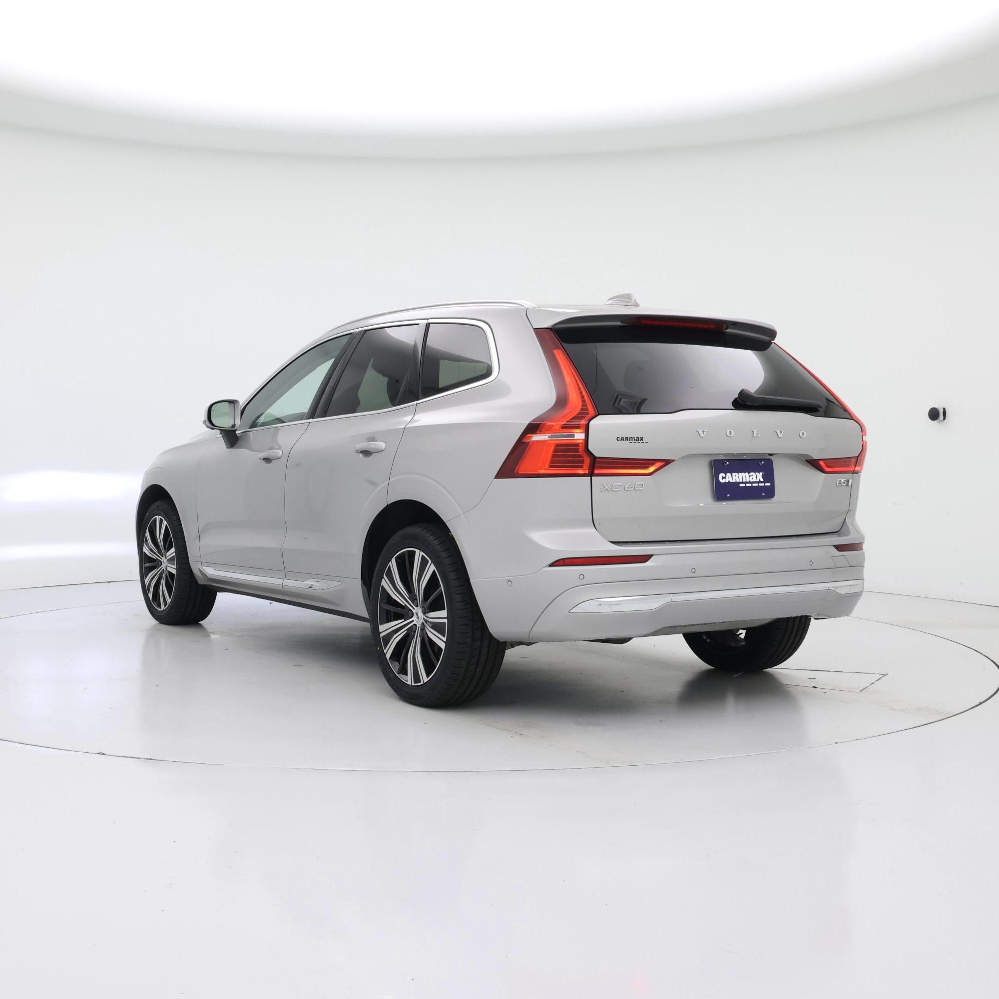 Thumbnail: 2023 Volvo XC60 - 2