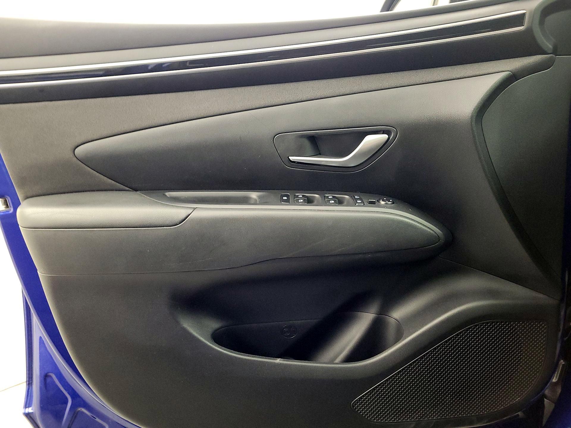 Thumbnail: 2023 Hyundai Tucson - 12