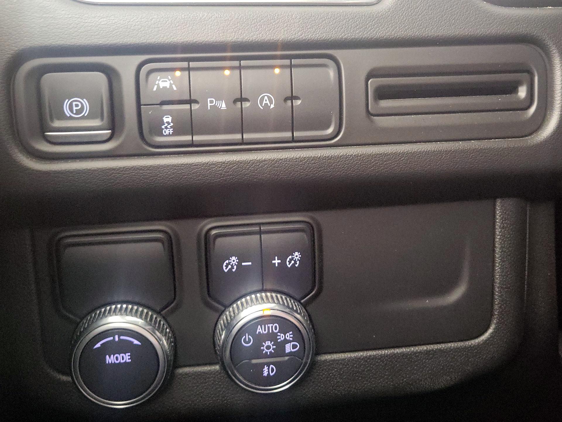 Thumbnail: 2023 GMC Yukon - 13