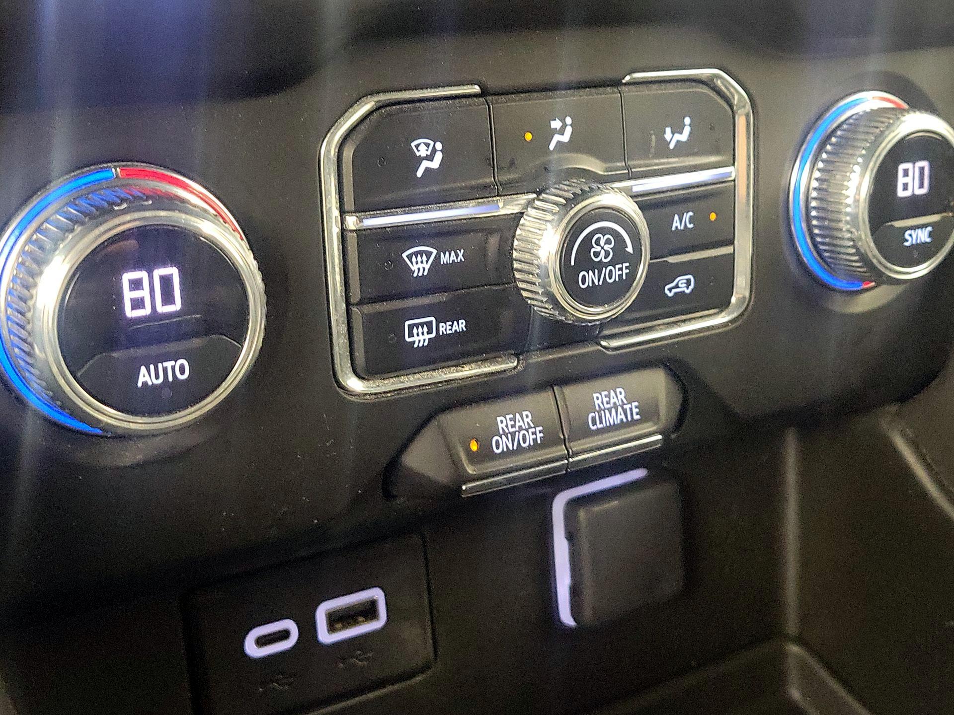 Thumbnail: 2023 GMC Yukon - 17