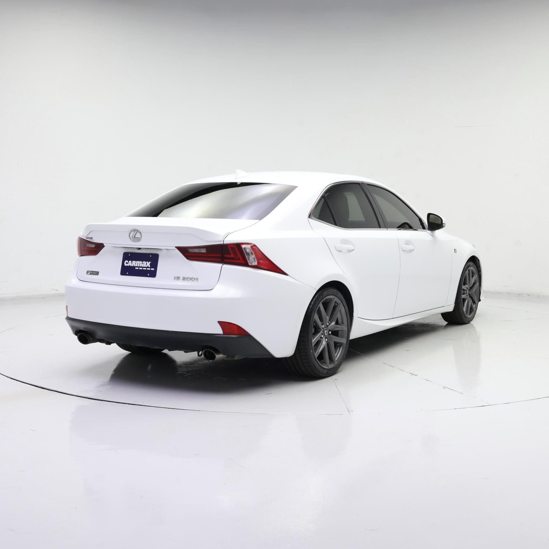 Thumbnail: 2016 Lexus IS - 8