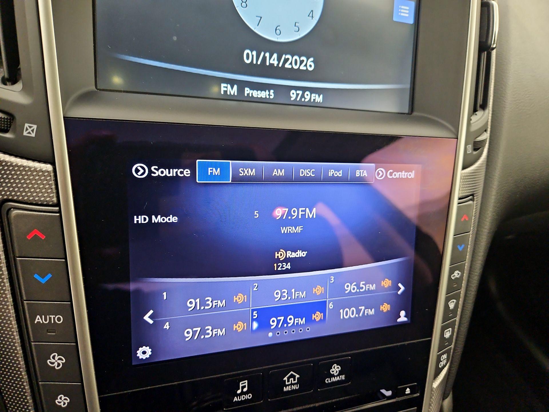 Thumbnail: 2014 INFINITI Q50 - 15