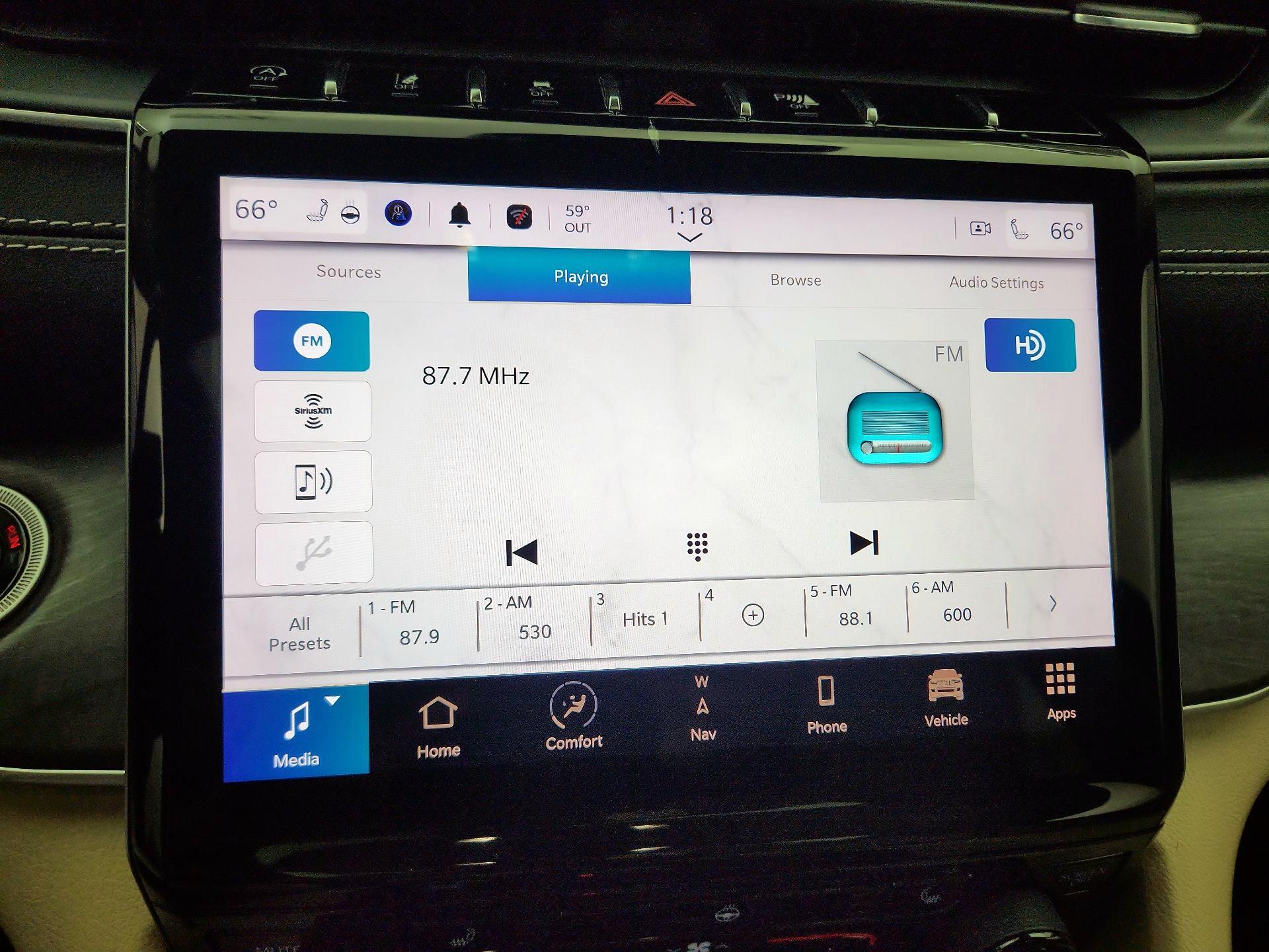 Thumbnail: 2022 Jeep Grand Cherokee L - 16