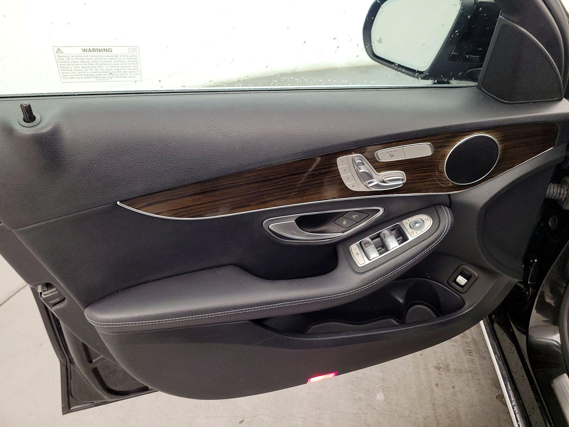 Thumbnail: 2020 Mercedes-Benz C-Class - 12