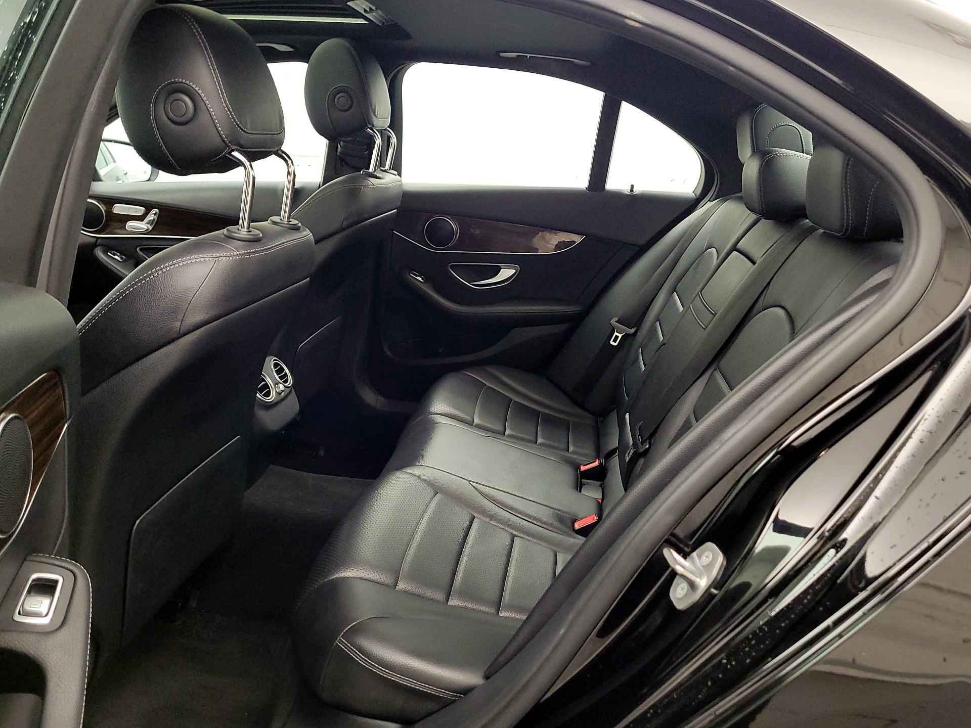 Thumbnail: 2020 Mercedes-Benz C-Class - 20