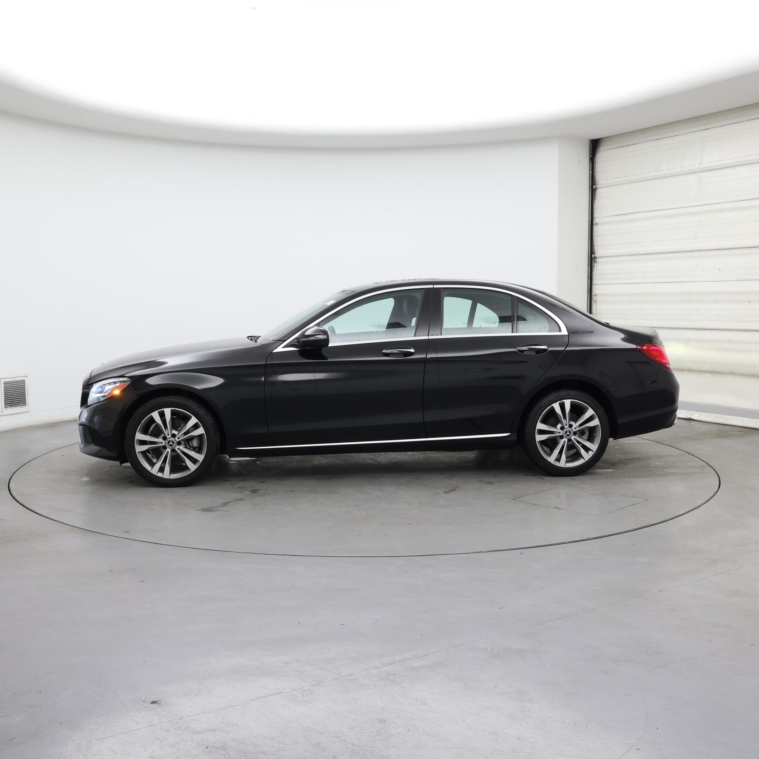 Thumbnail: 2020 Mercedes-Benz C-Class - 3