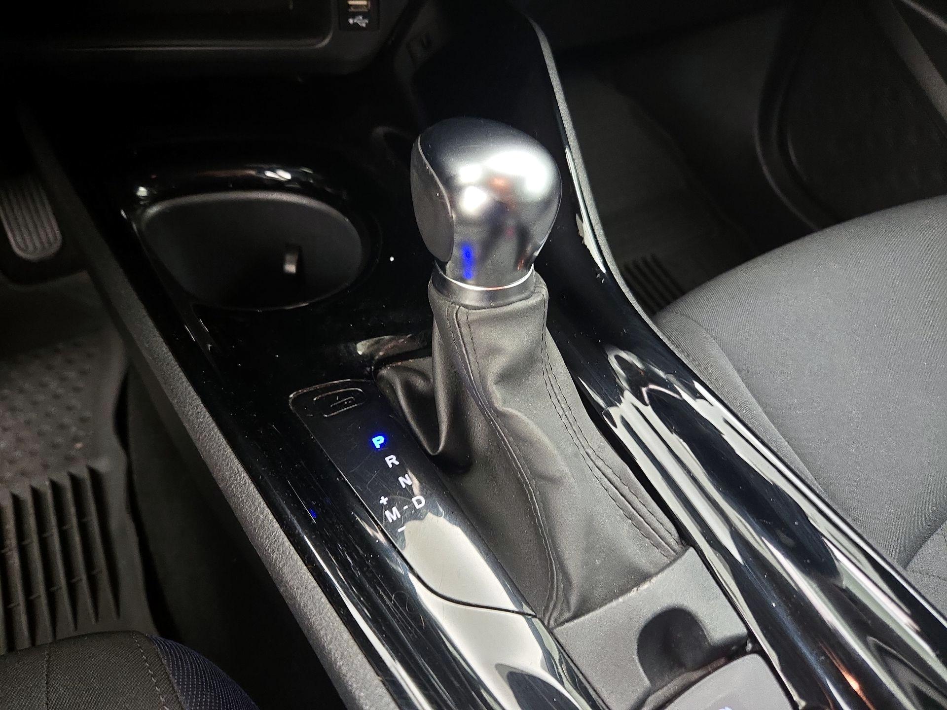 Thumbnail: 2021 Toyota C-HR - 17