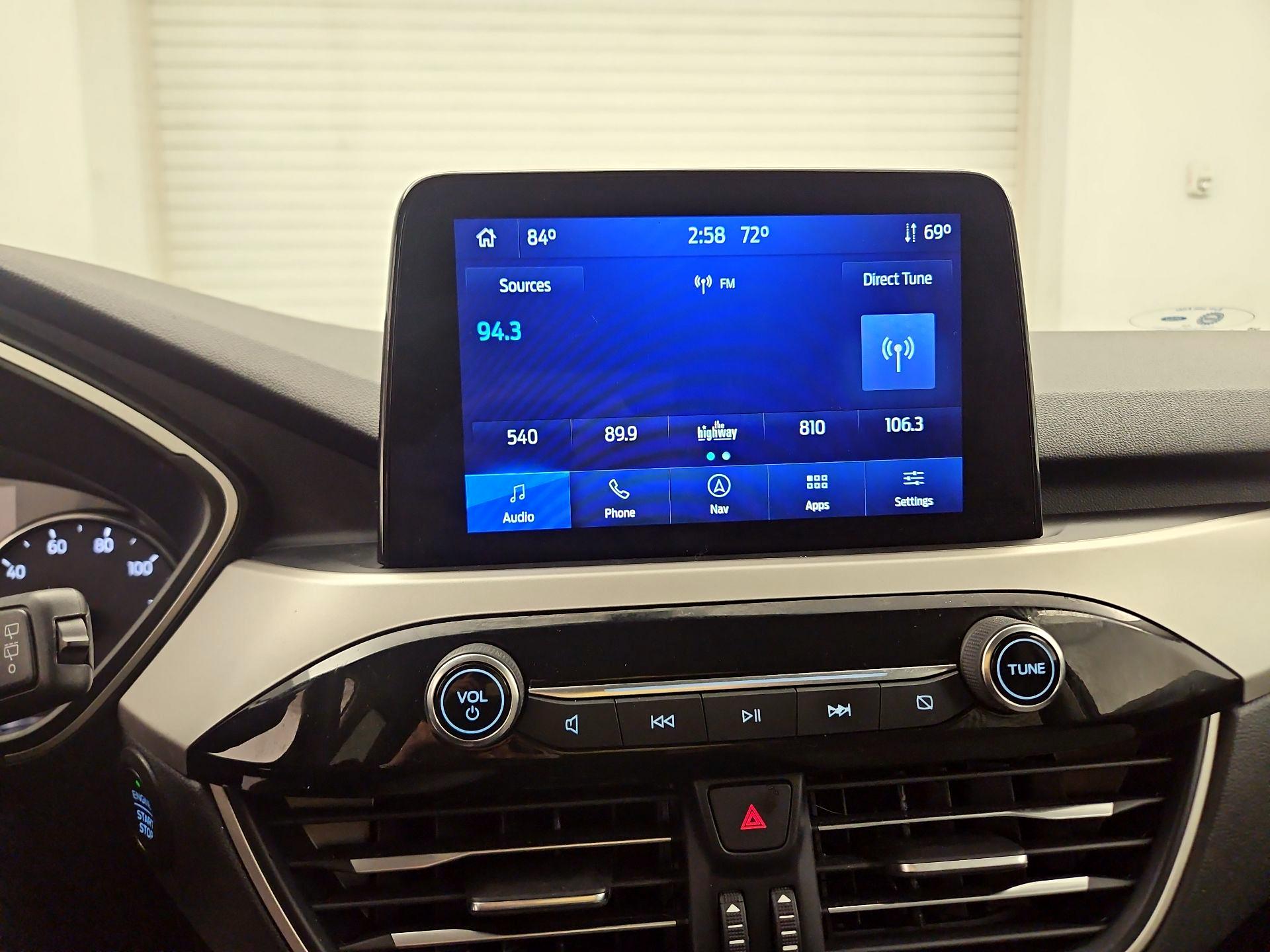 Thumbnail: 2022 Ford Escape - 13