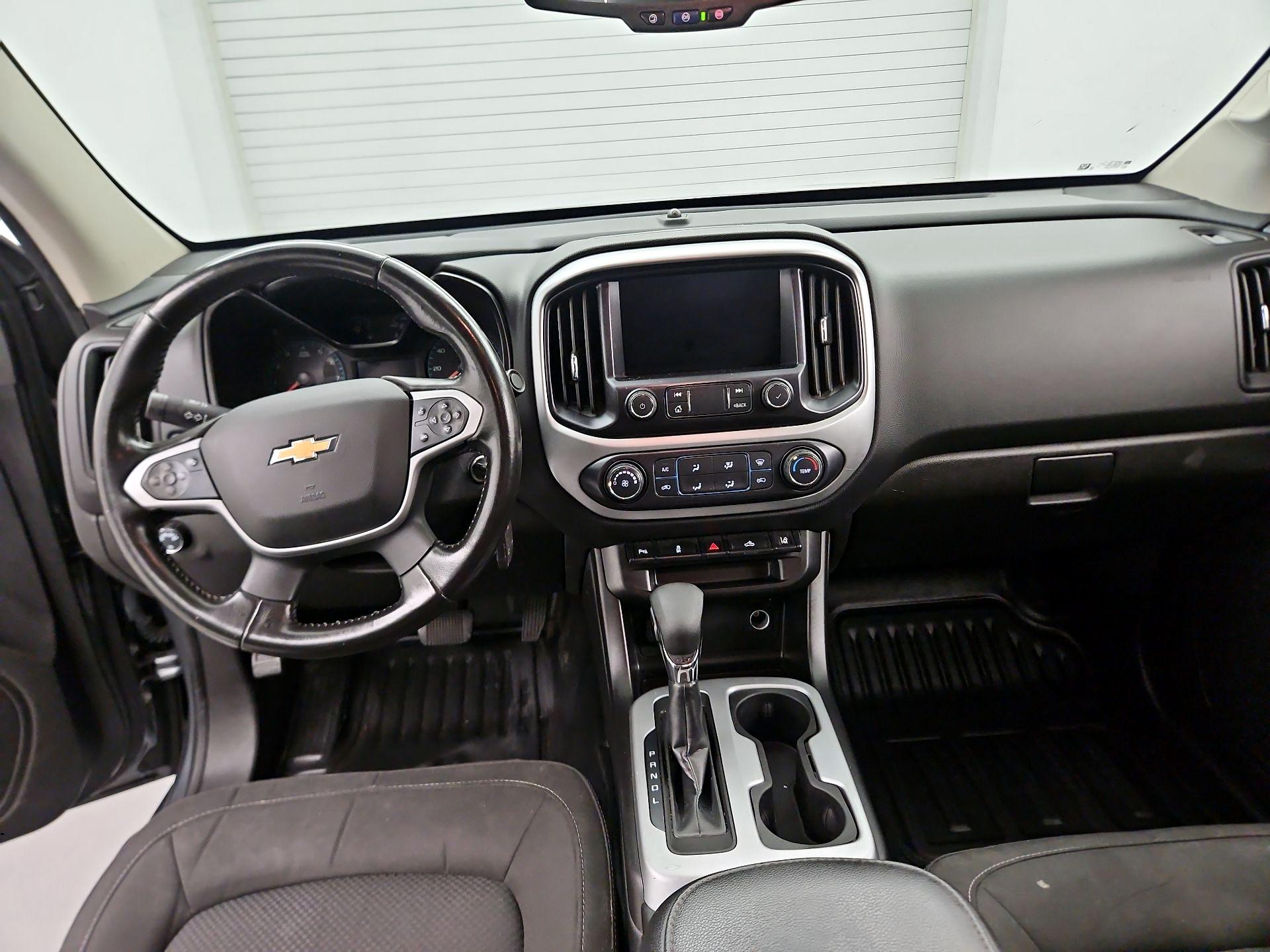 Thumbnail: 2022 Chevrolet Colorado - 9