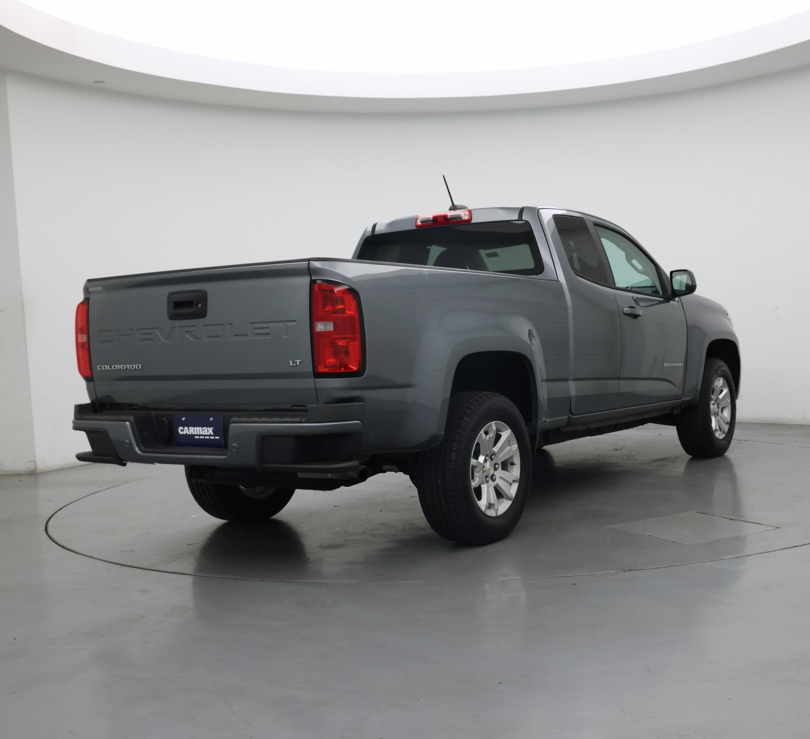 Thumbnail: 2022 Chevrolet Colorado - 8