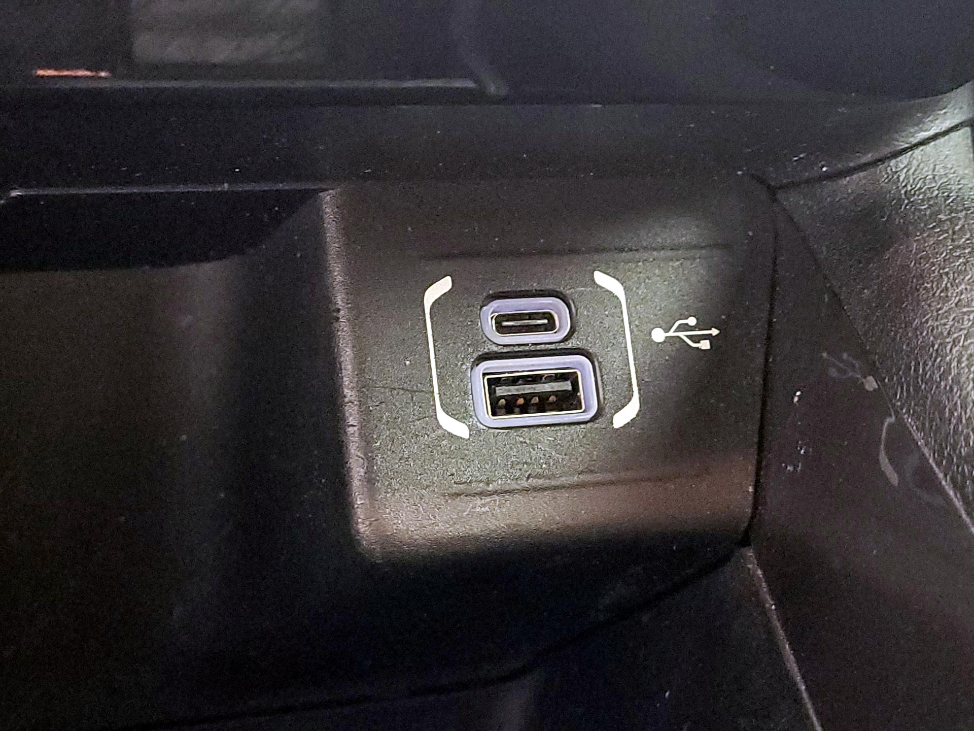 Thumbnail: 2023 Jeep Compass - 18