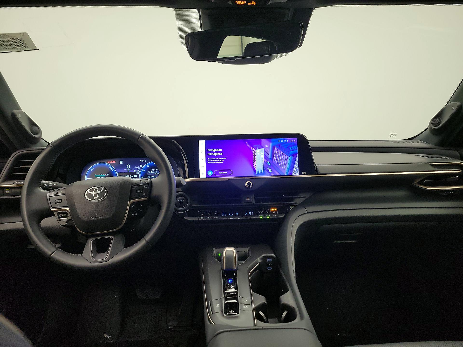 Thumbnail: 2023 Toyota Crown - 9