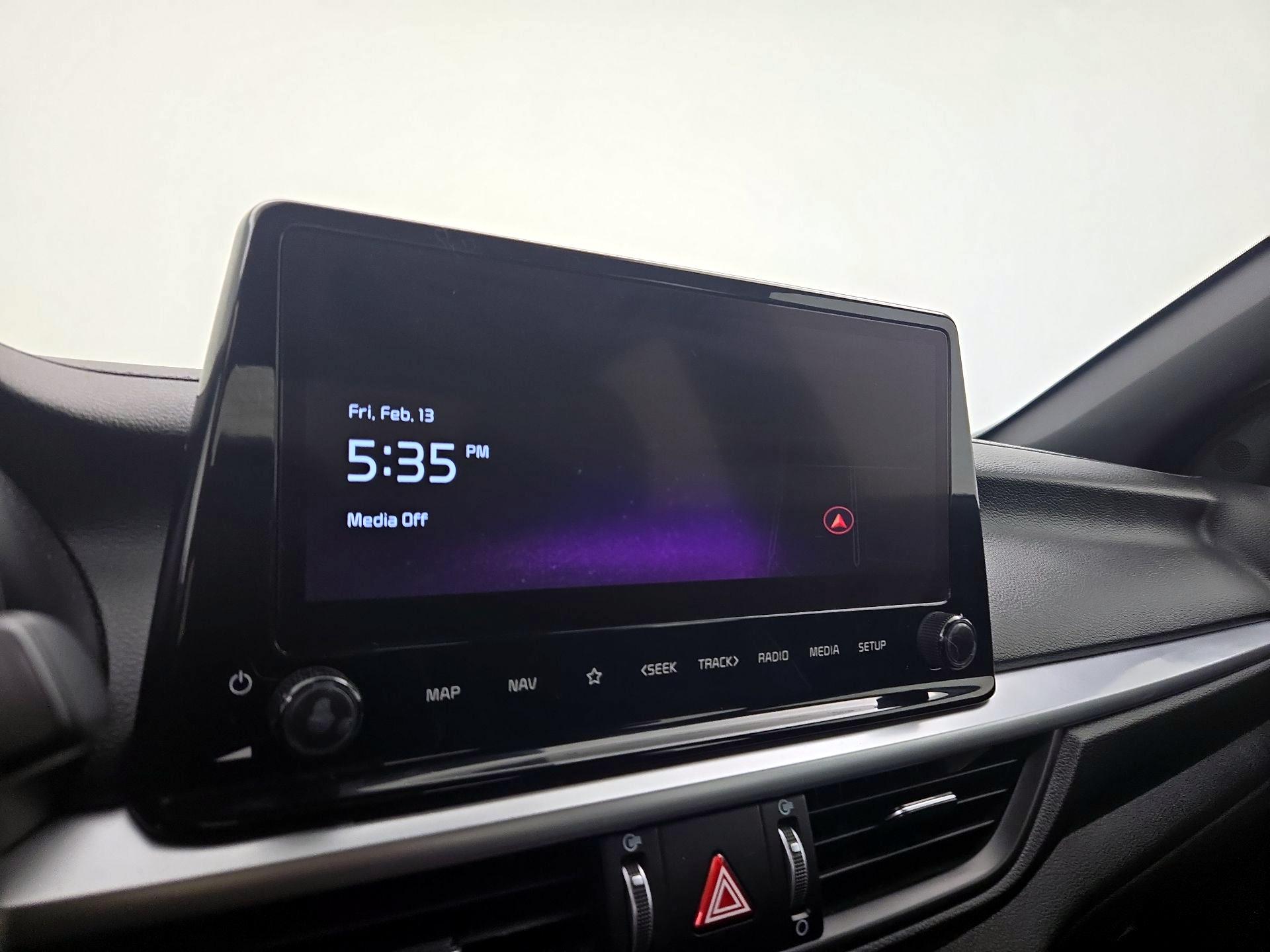 Thumbnail: 2023 Kia Forte - 15