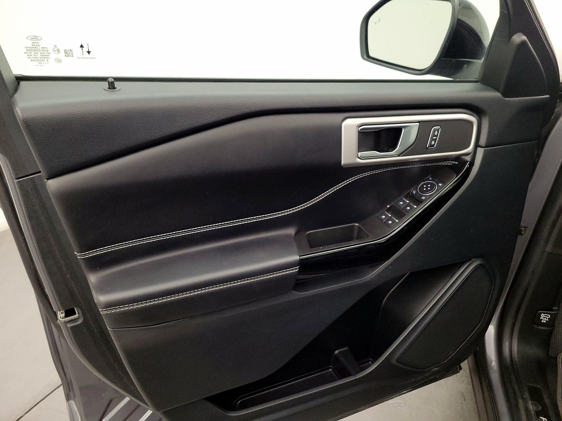 Thumbnail: 2022 Ford Explorer - 12