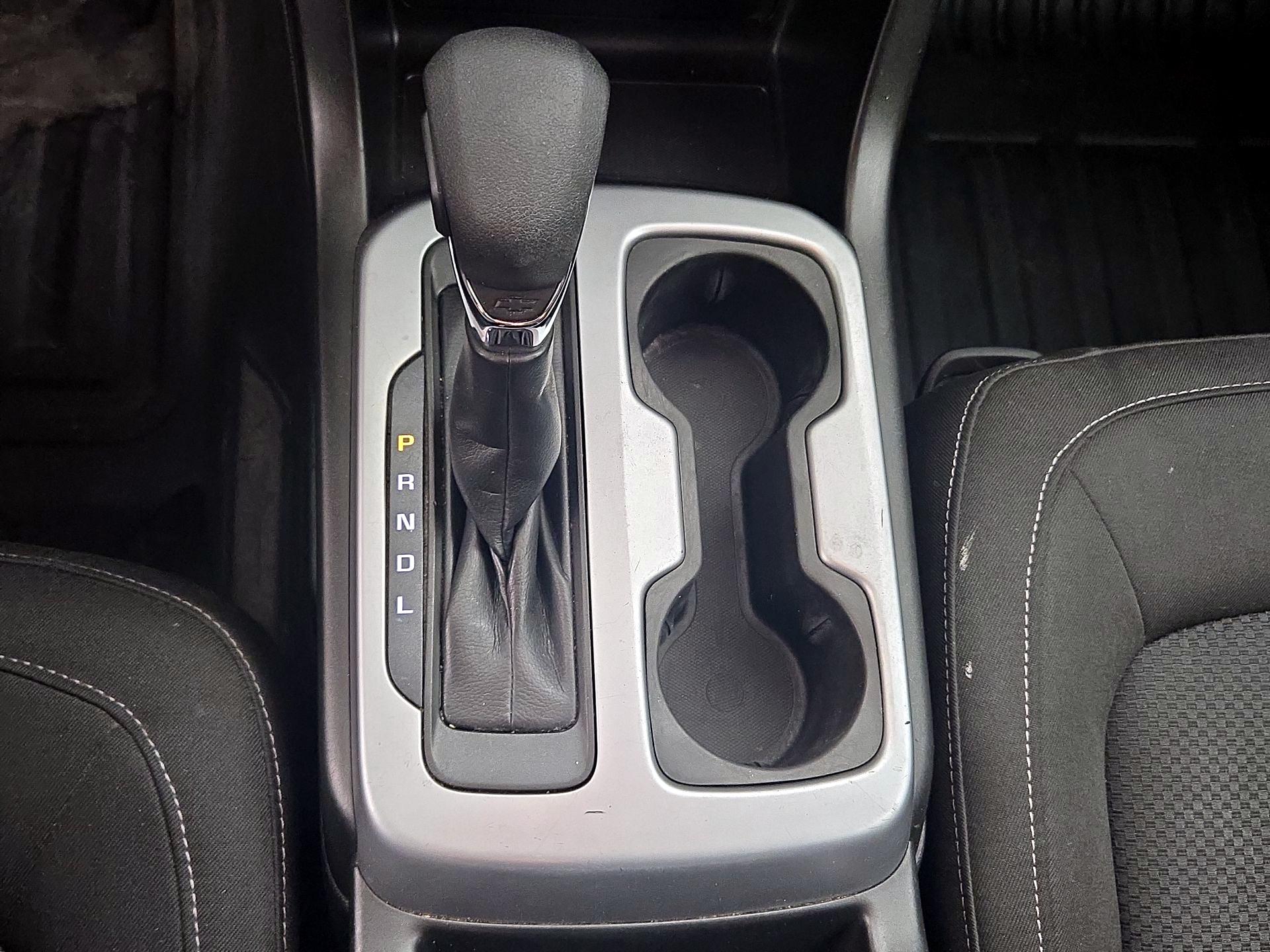 Thumbnail: 2022 Chevrolet Colorado - 17